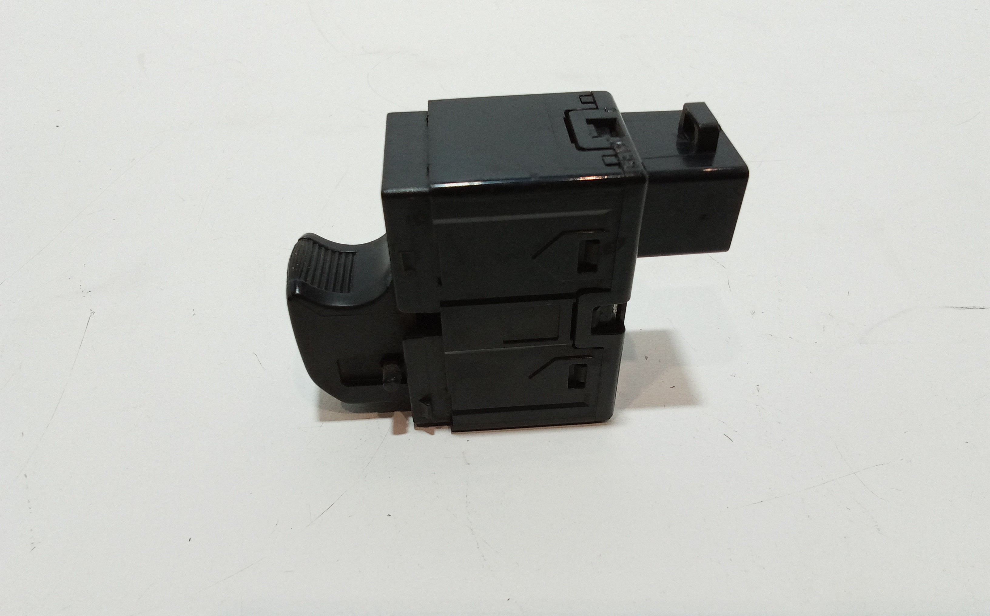 Pulsantiera Anteriore Destra Passeggero per Daewoo Tacuma Serie (2000 - 2009)