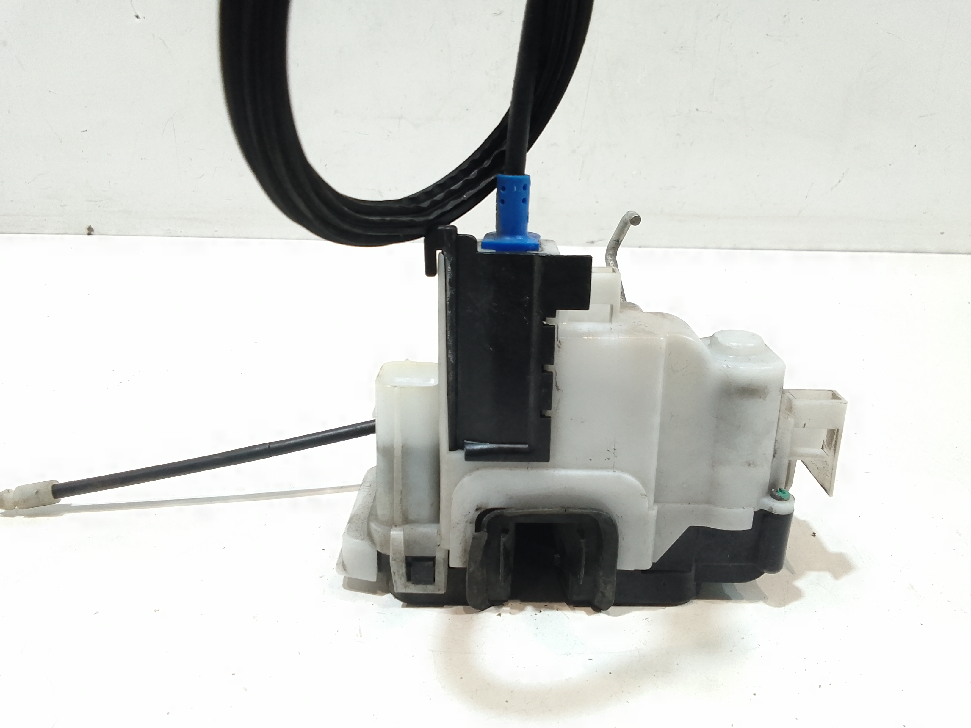 Serratura Anteriore Sinistra per Peugeot Bipper 1 Serie (2007 - In produzione)