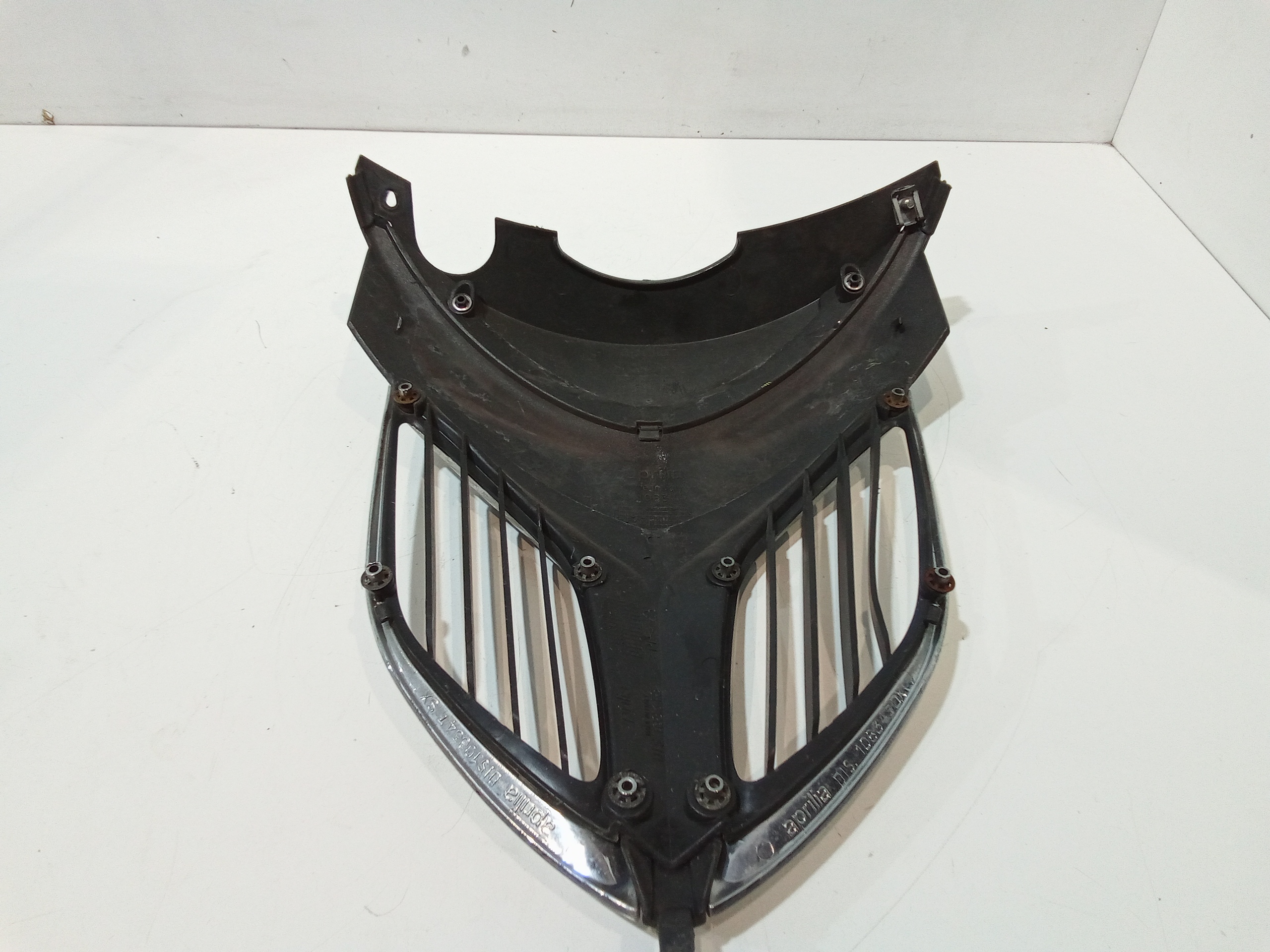 Coperchio scudo anteriore per Aprilia Sport City 200cc  (04>08) (2004 - 2008)