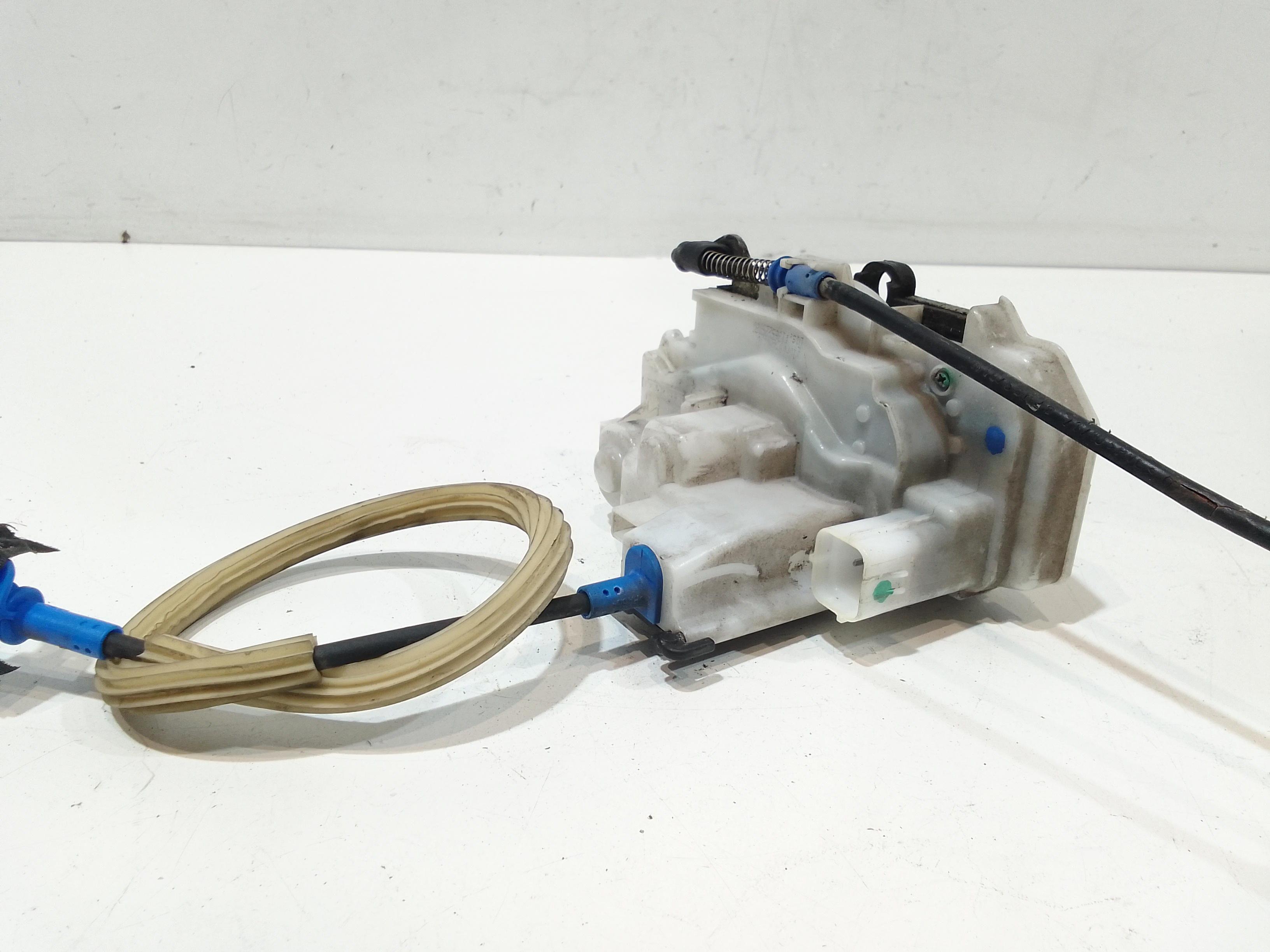 Serratura Anteriore Destra per Peugeot Bipper 1 Serie (2007 - In produzione)