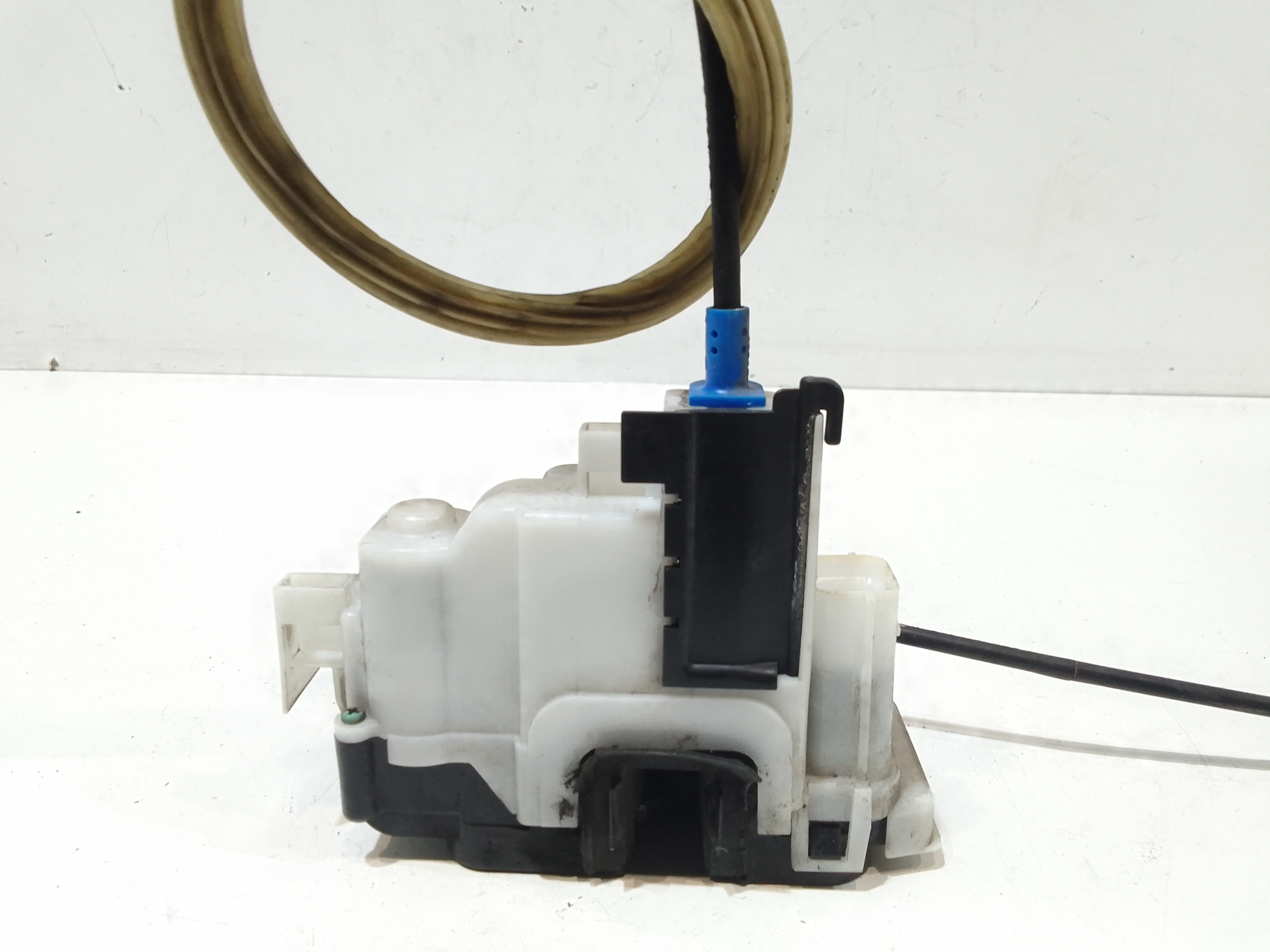 Serratura Anteriore Destra per Peugeot Bipper 1 Serie (2007 - In produzione)