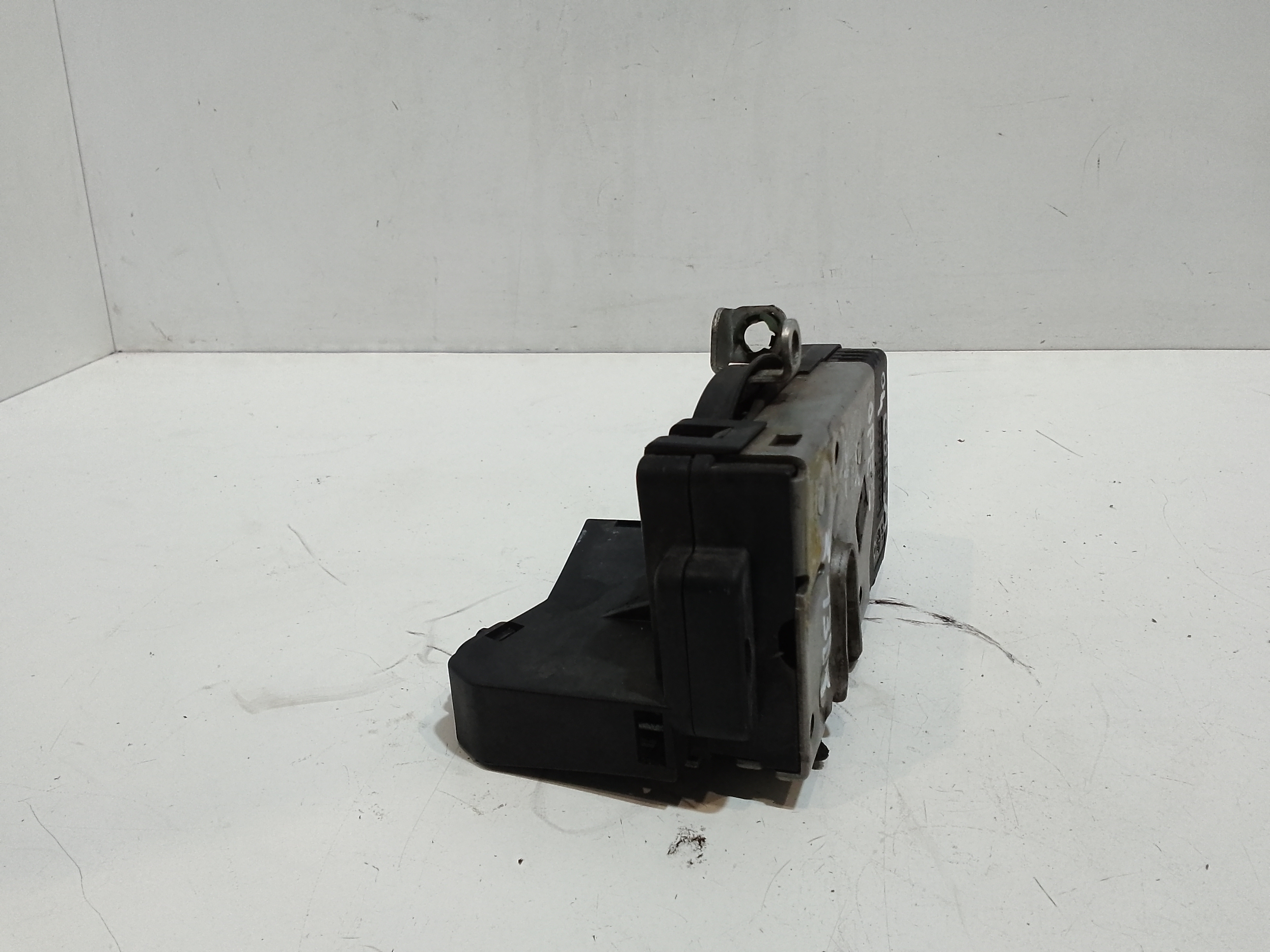 Serratura Anteriore Sinistra per Opel Corsa C 3p 2 Serie (2003 - 2006)