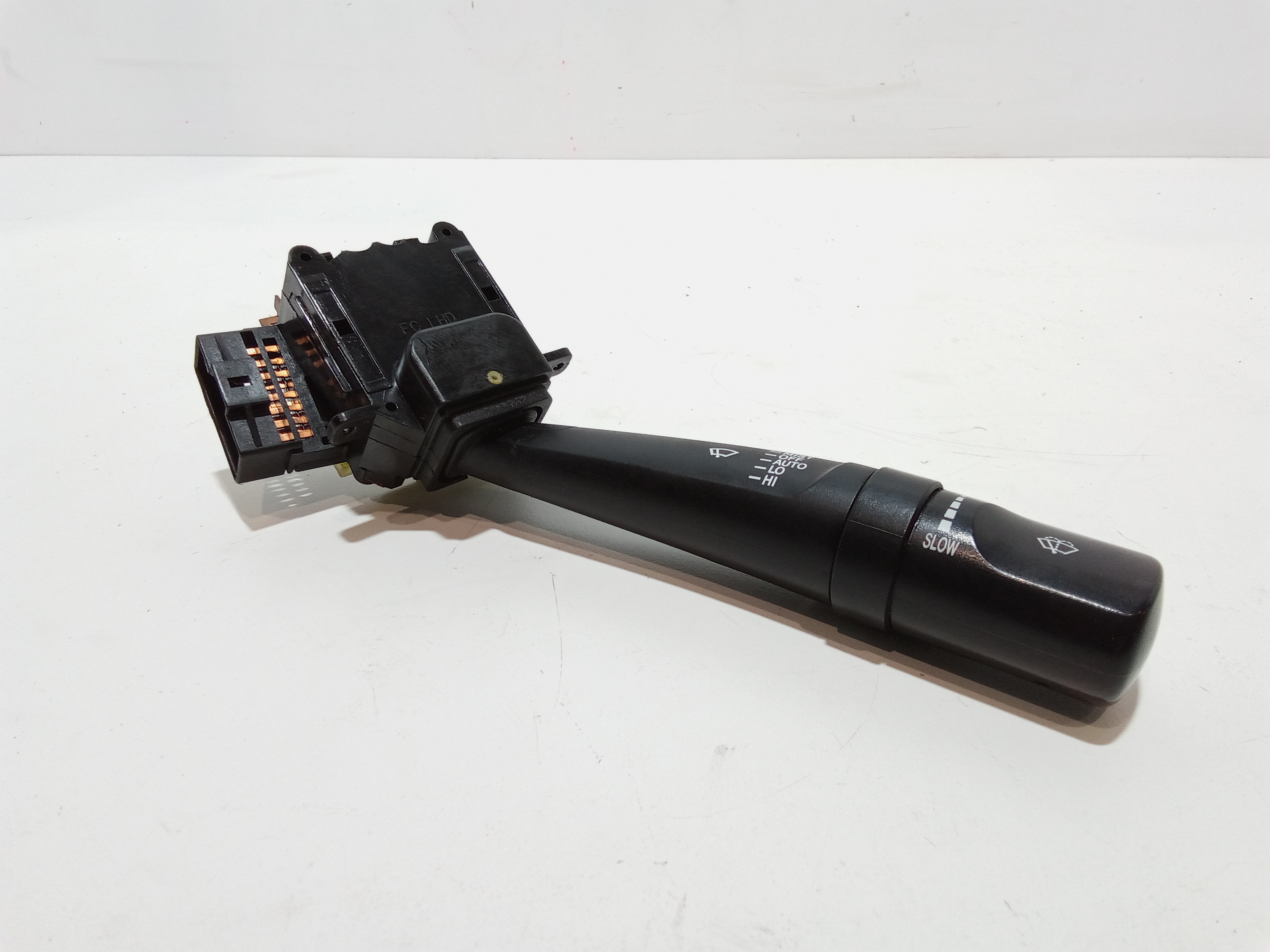 Devioluci destro per Ssangyong Rexton 1 Serie (2001 - 2006)