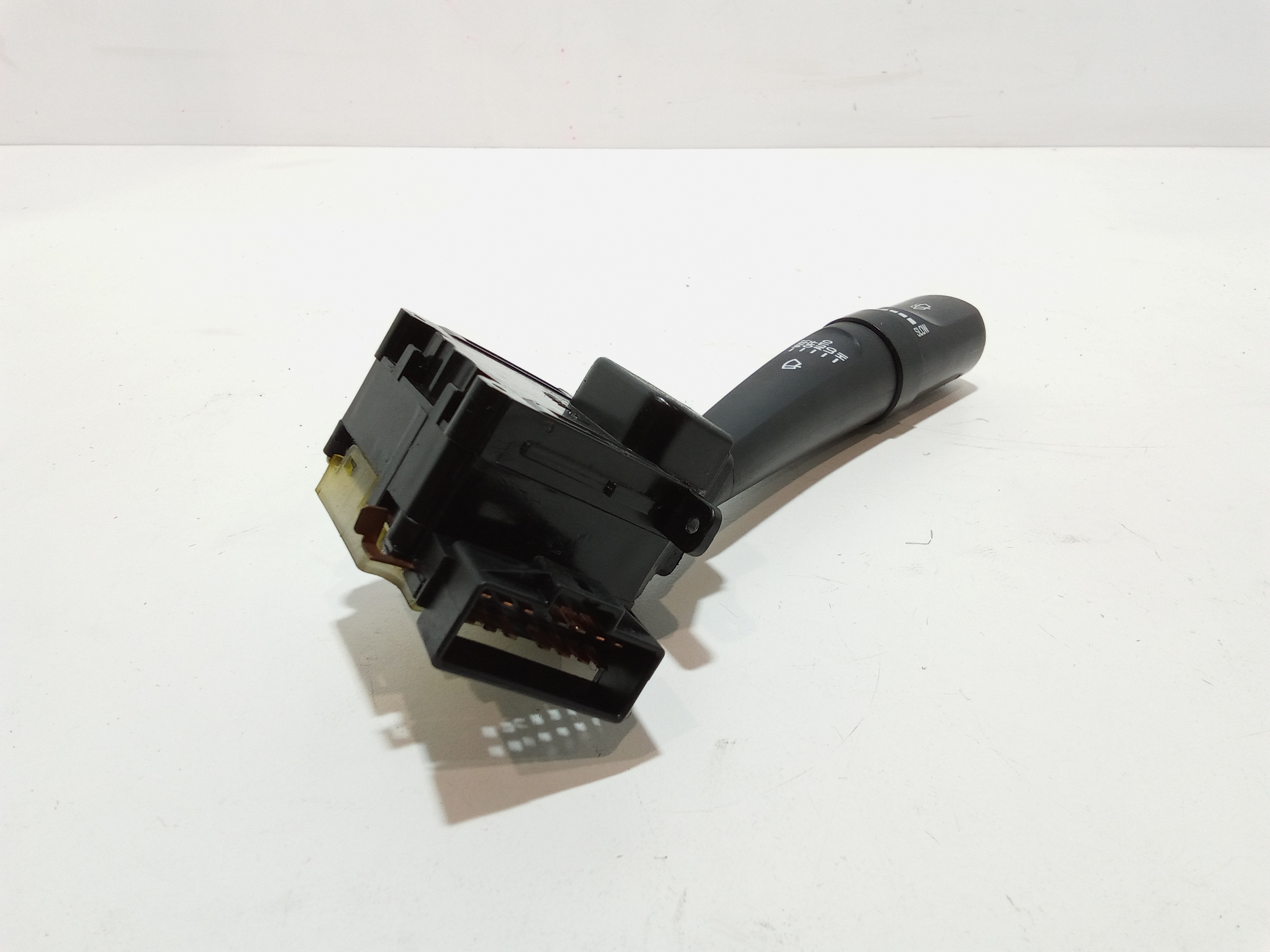 Devioluci destro per Ssangyong Rexton 1 Serie (2001 - 2006)