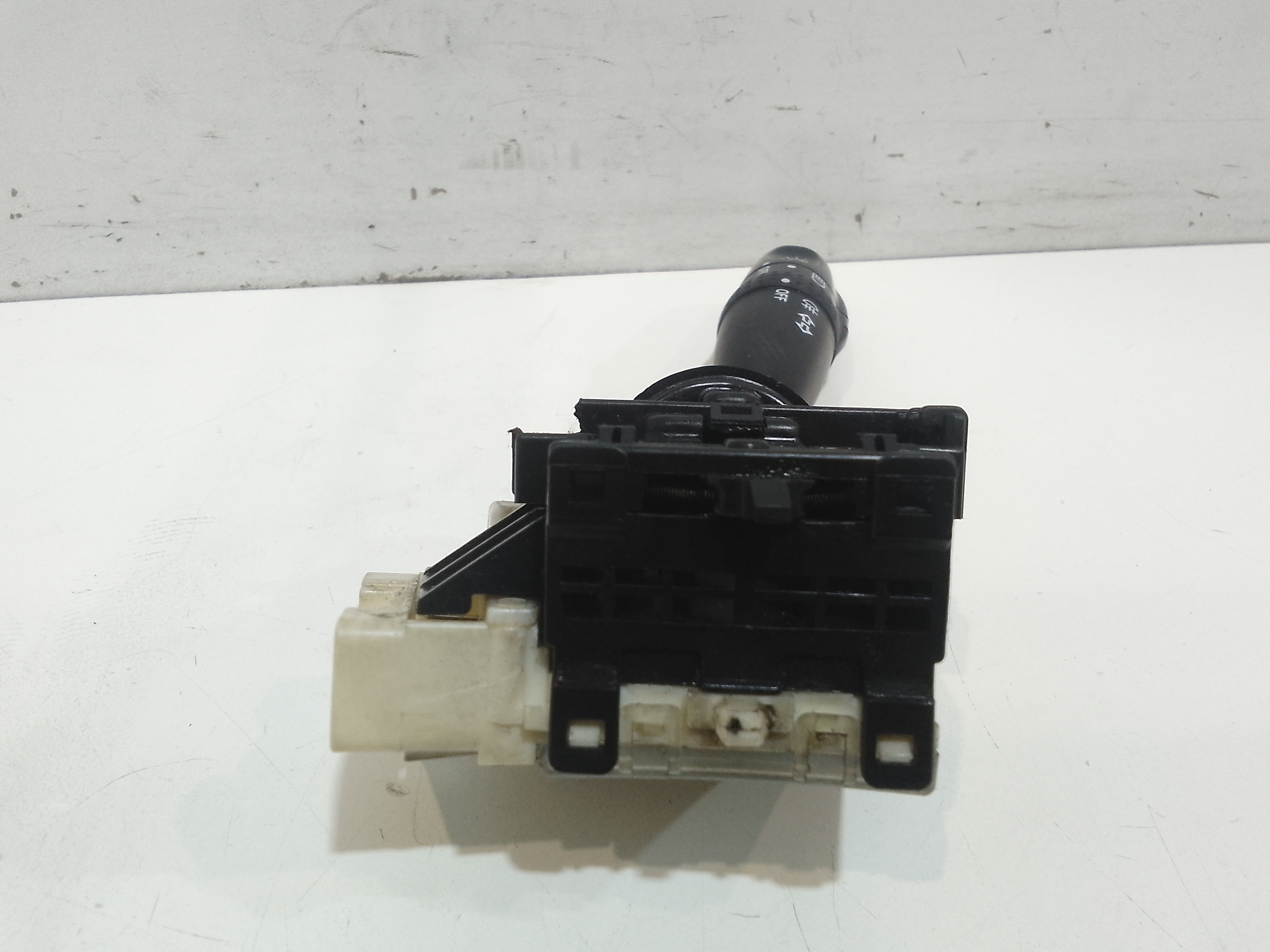 Devioluci sinistro per Suzuki Swift 4 Serie (04>10) (2004 - 2010)