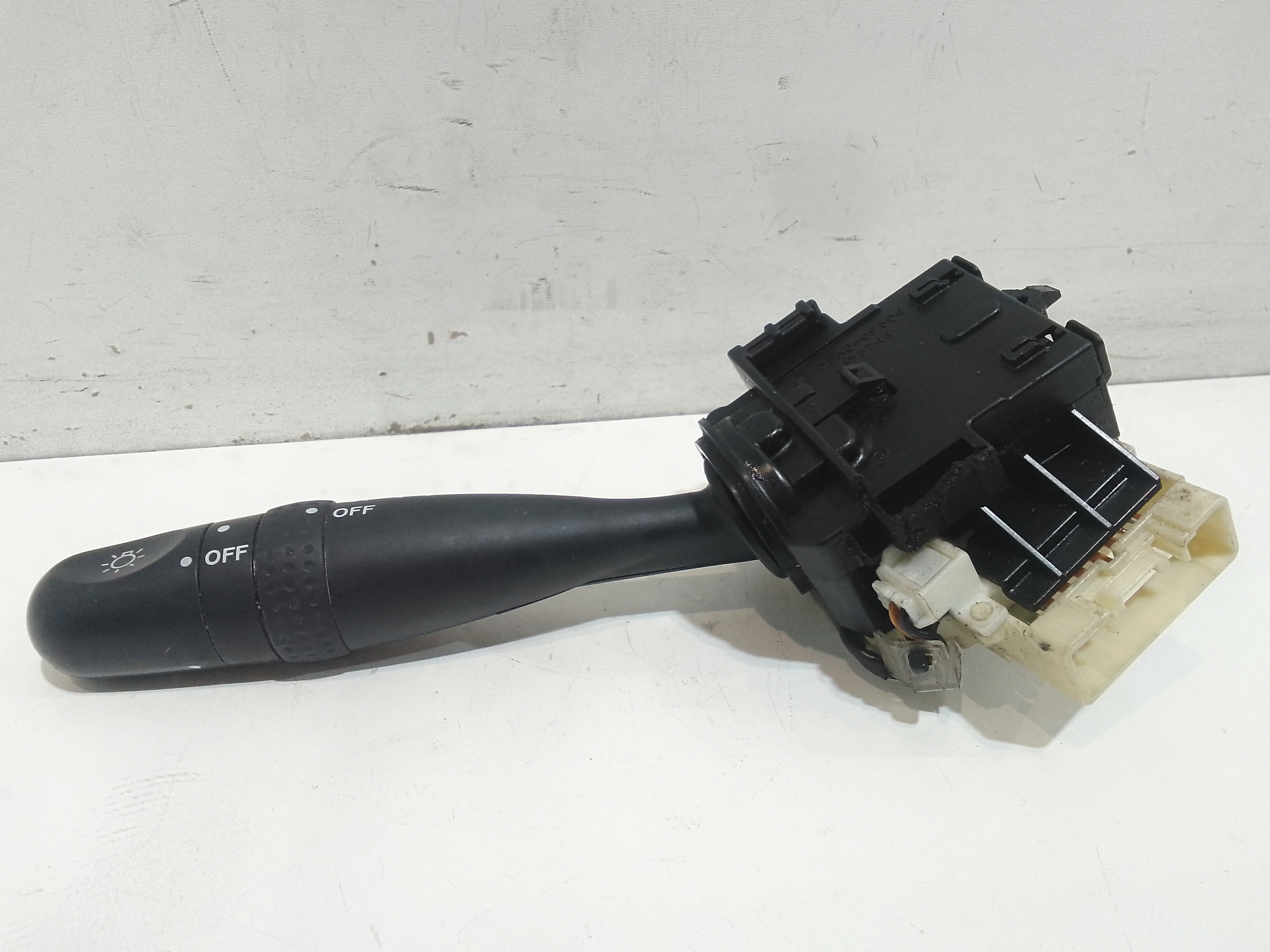 Devioluci sinistro per Suzuki Swift 4 Serie (04>10) (2004 - 2010)
