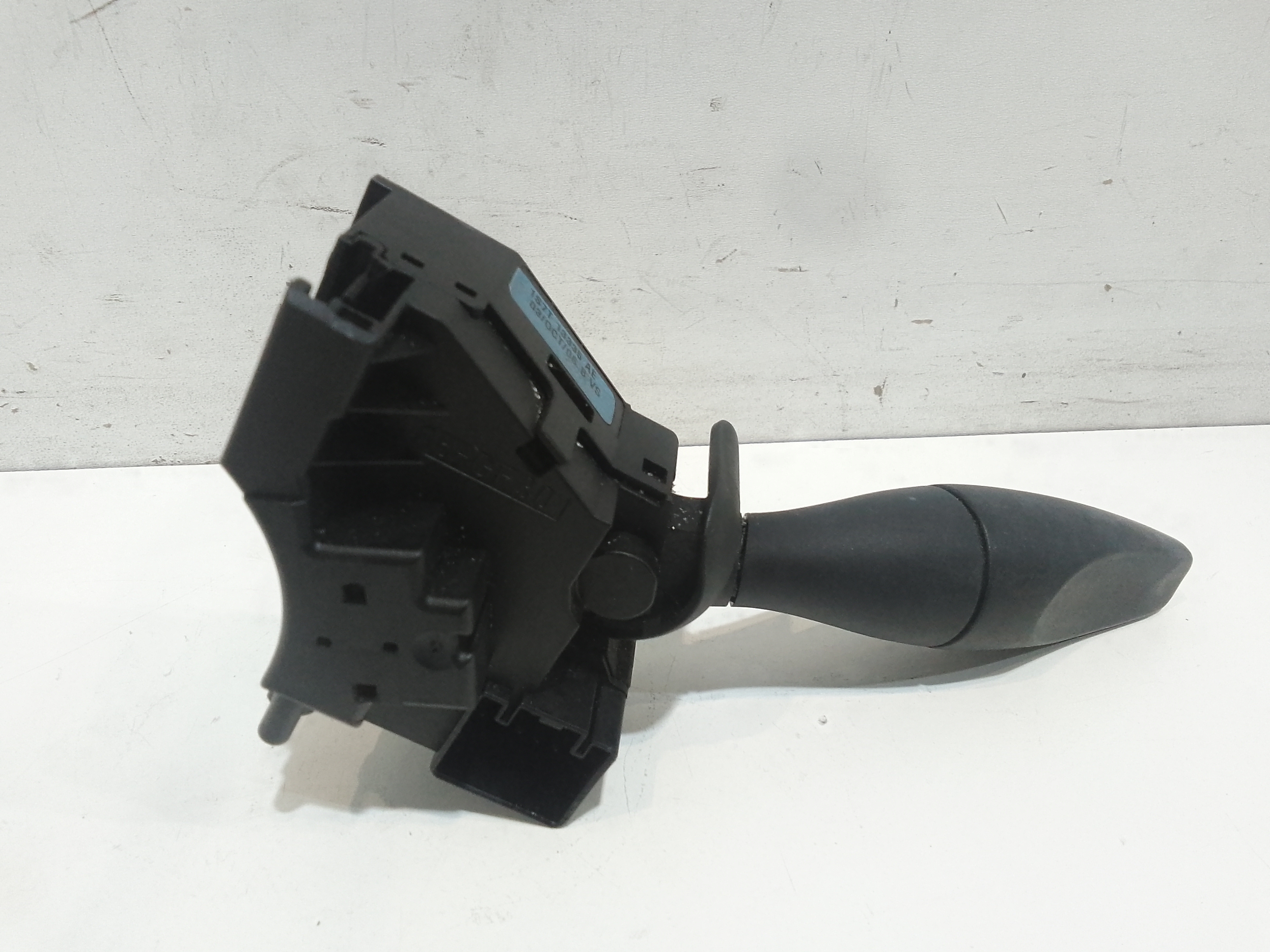 Devioluci sinistro per Ford Mondeo Berlina 3 Serie (2000 - 2003)