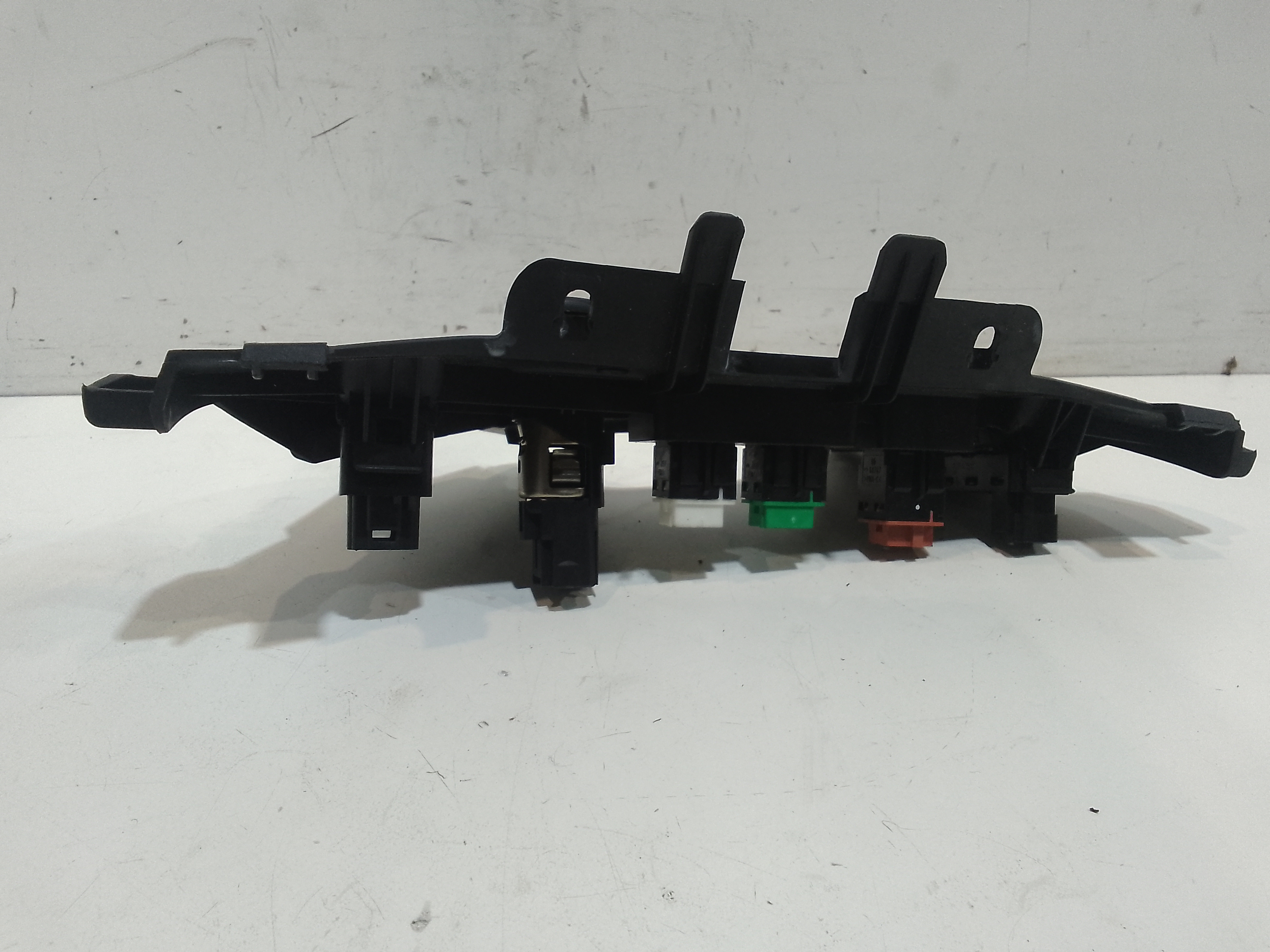 Pulsantiera Centrale per Peugeot Partner Serie (16>) (2016 - In produzione)