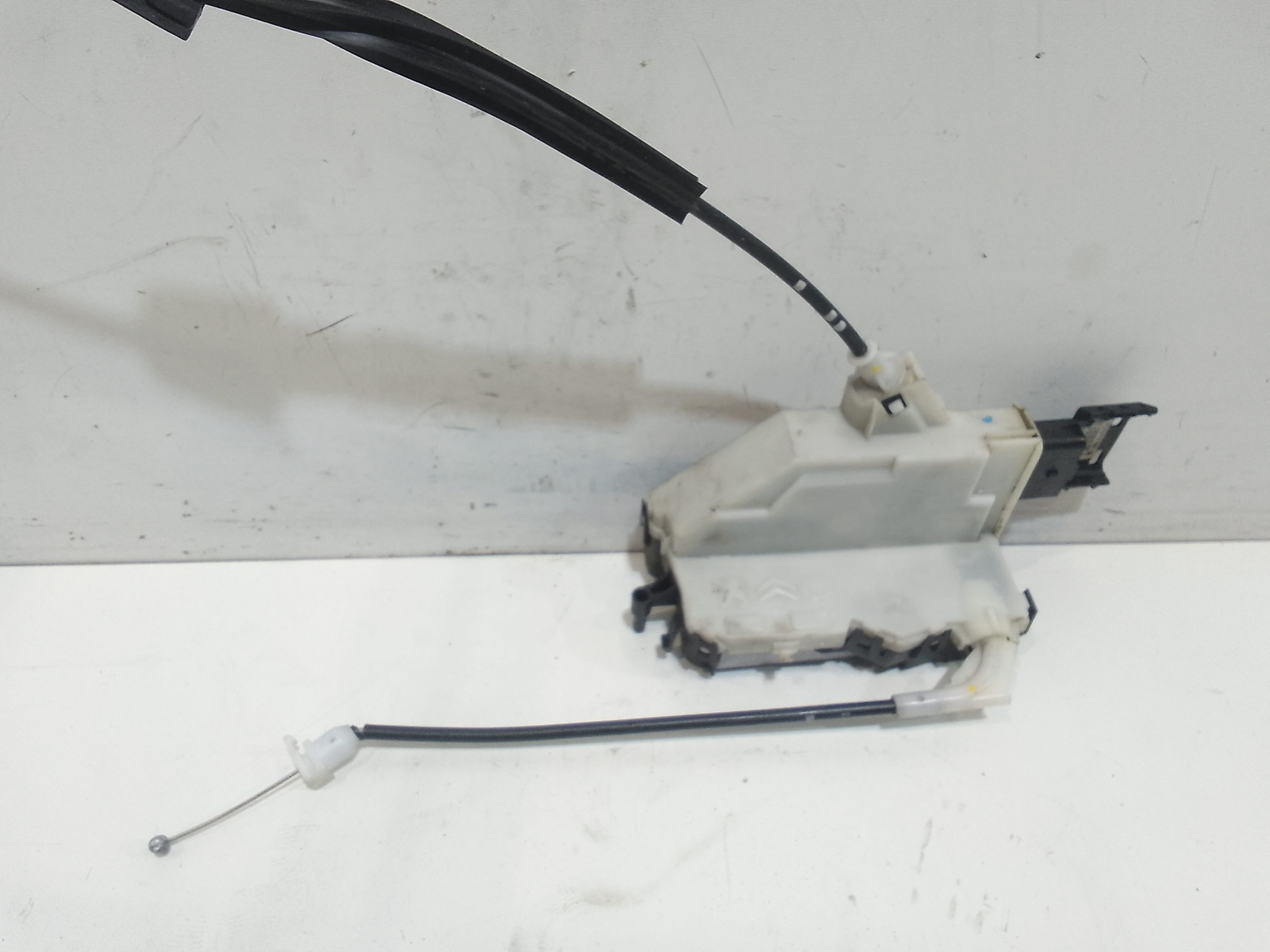 Serratura Anteriore Sinistra per Peugeot Partner Serie (16>) (2016 - In produzione)