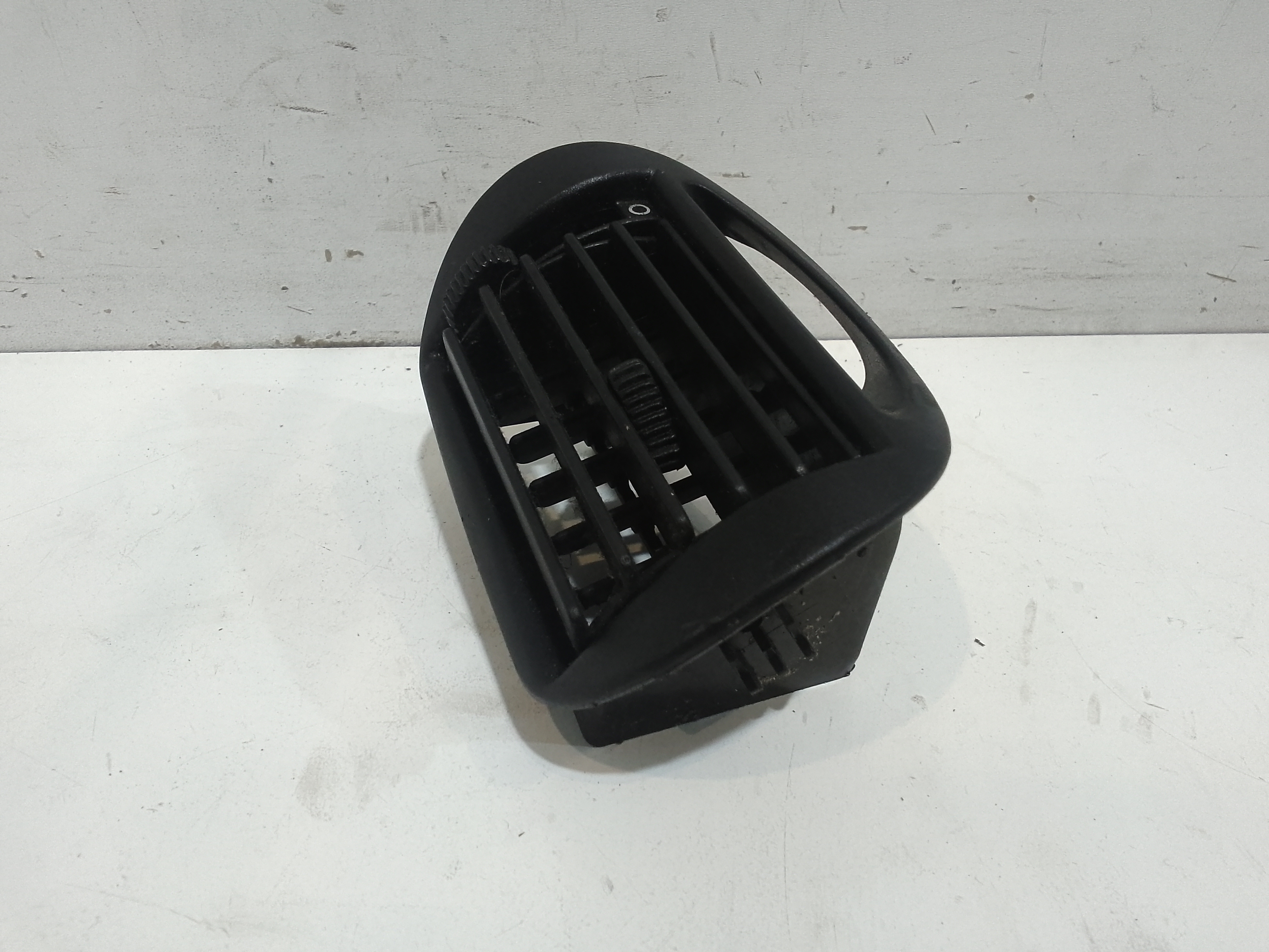 Bocchetta aria cruscotto lato passeggero per Fiat Seicento Serie (00>05) (2000 - 2005)