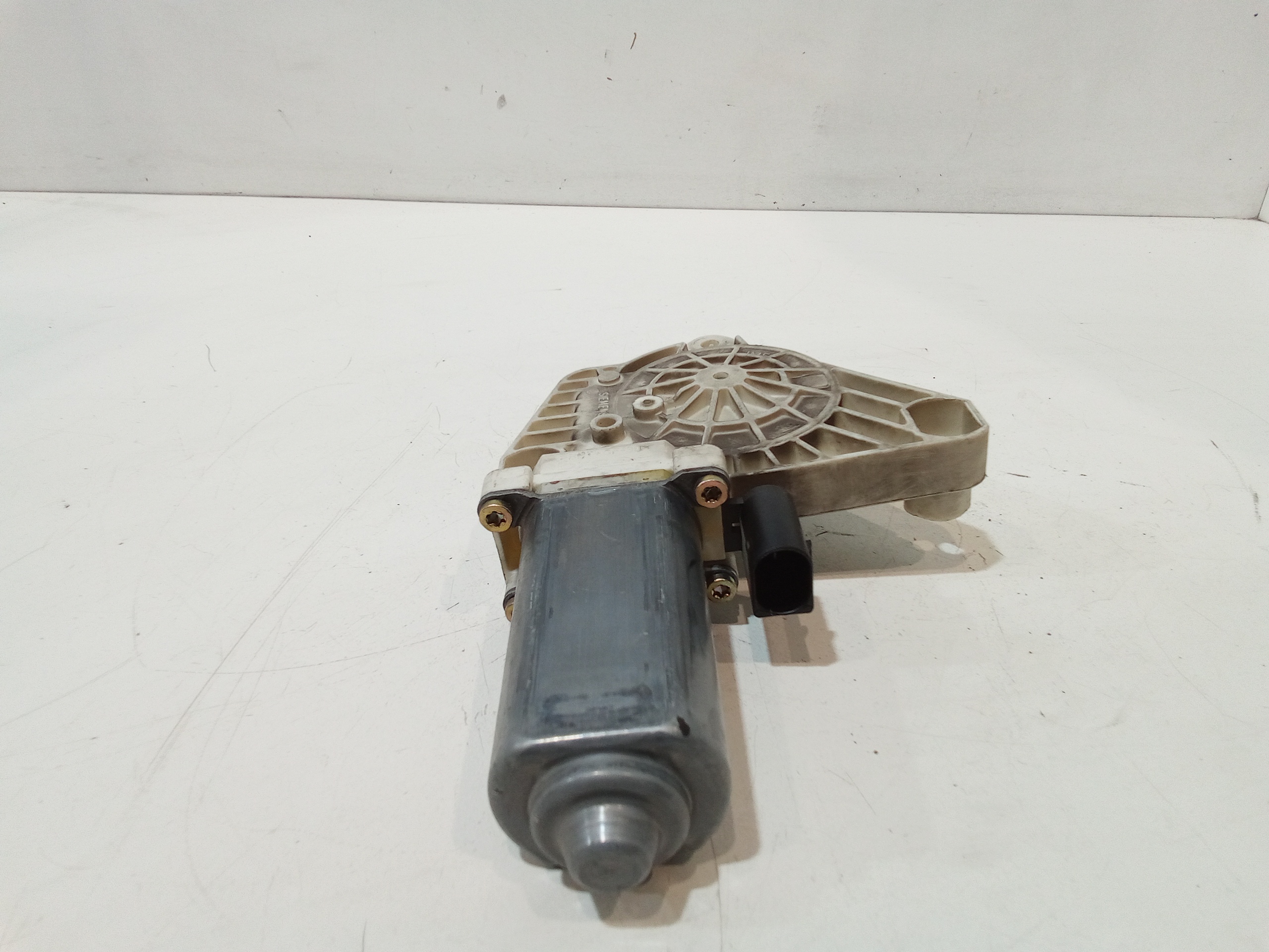 Motorino Alzavetro anteriore Sinistro per Mercedes Classe A W169 3 Serie (2004 - 2008)