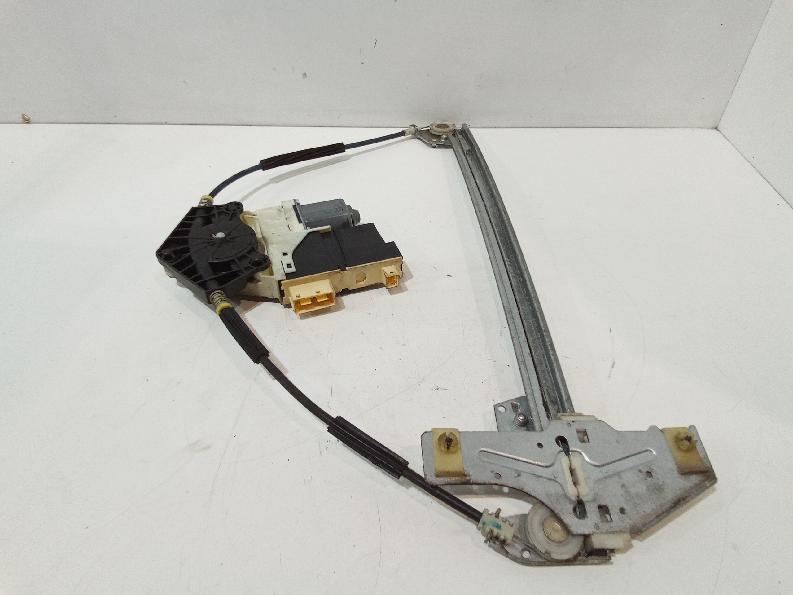 Cremagliera anteriore sinistra Guida per Peugeot 307 Berlina (2001 - 2005)