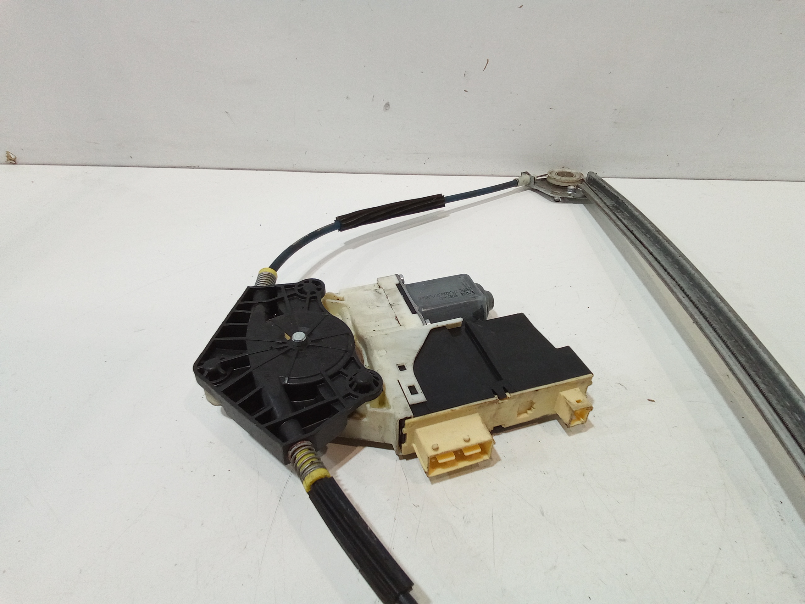 Cremagliera anteriore sinistra Guida per Peugeot 307 Berlina (2001 - 2005)