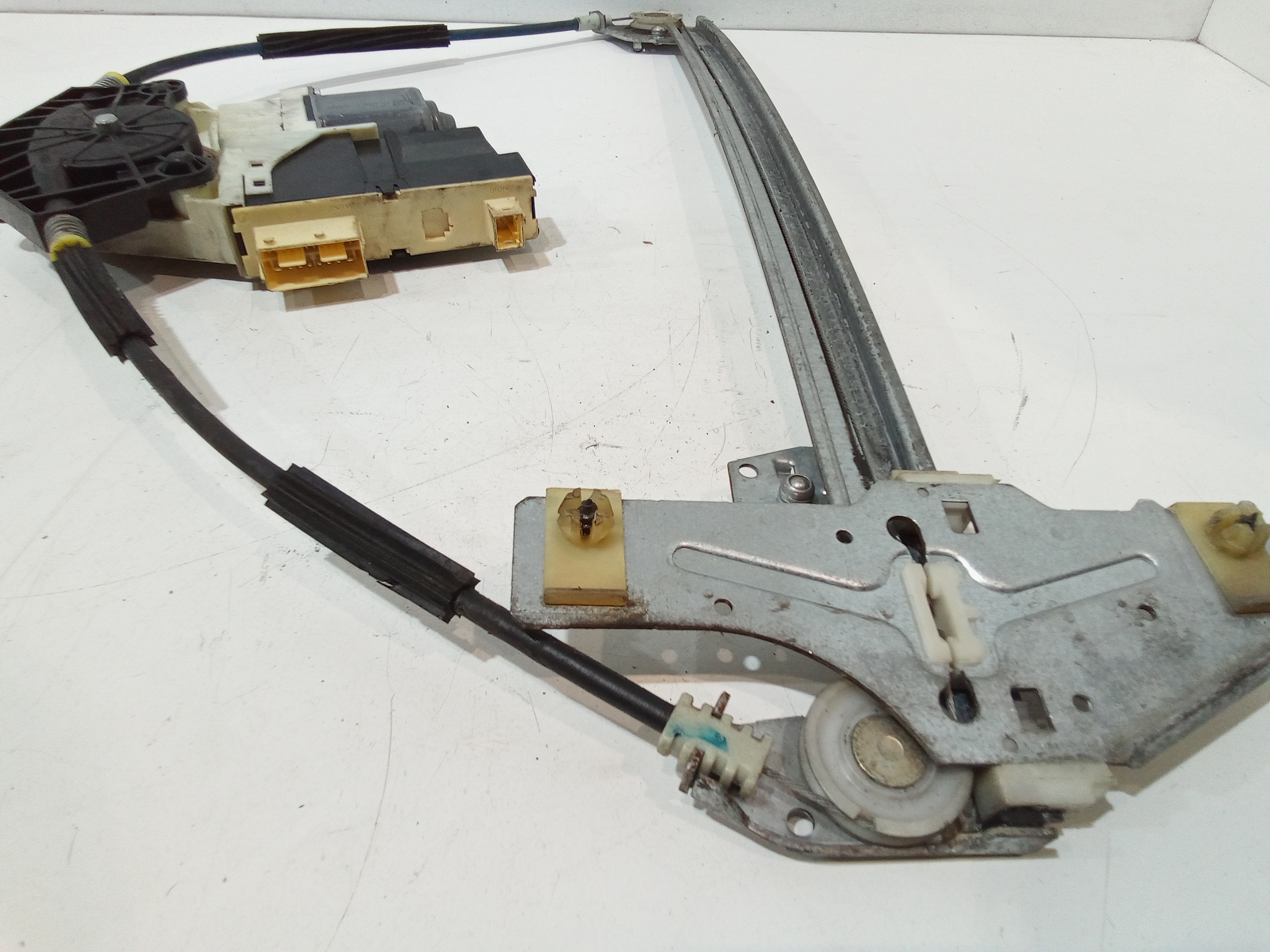 Cremagliera anteriore sinistra Guida per Peugeot 307 Berlina (2001 - 2005)