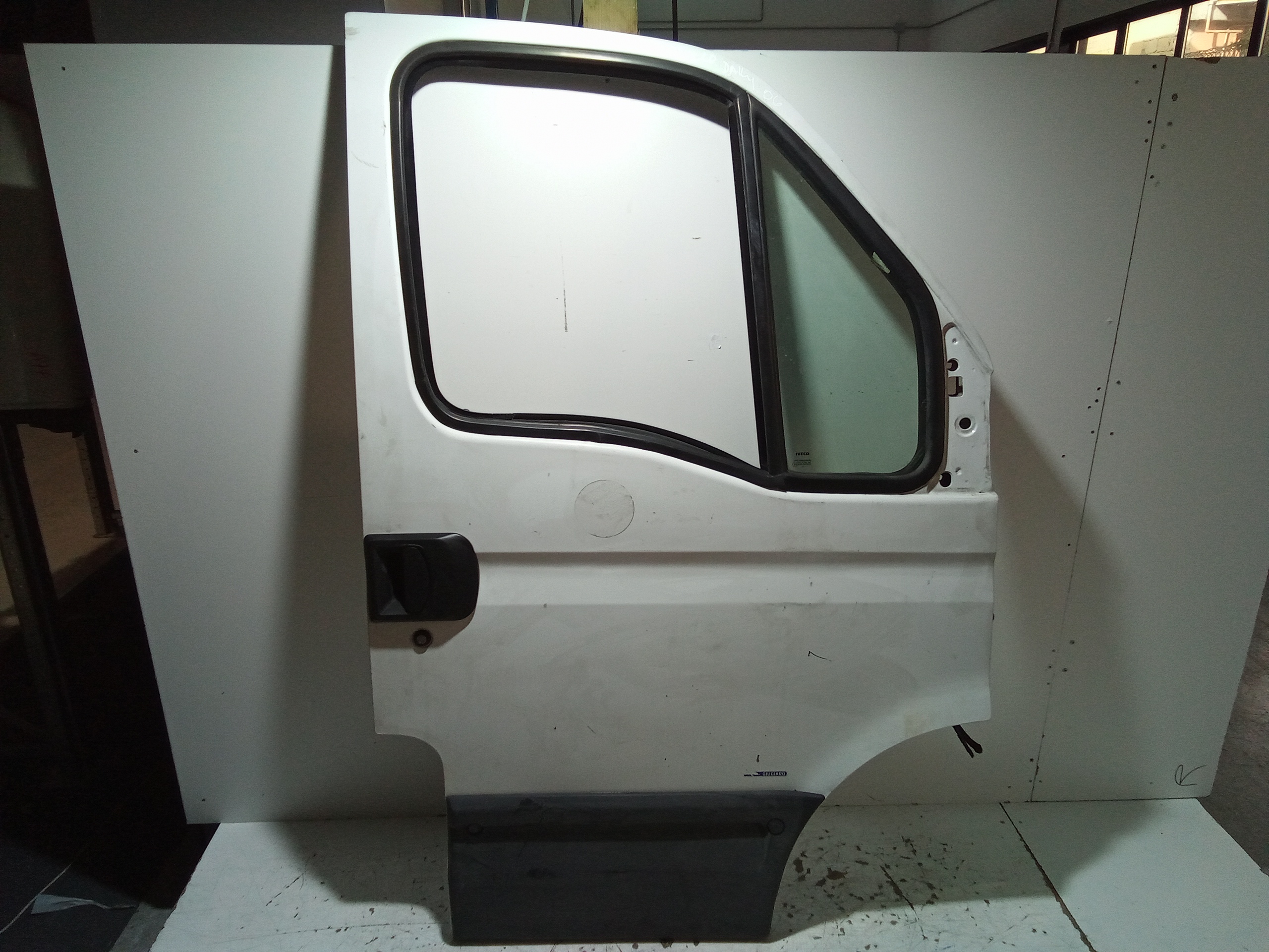 Portiera anteriore Destra per Iveco Daily 4 Serie (2006 - 2014)
