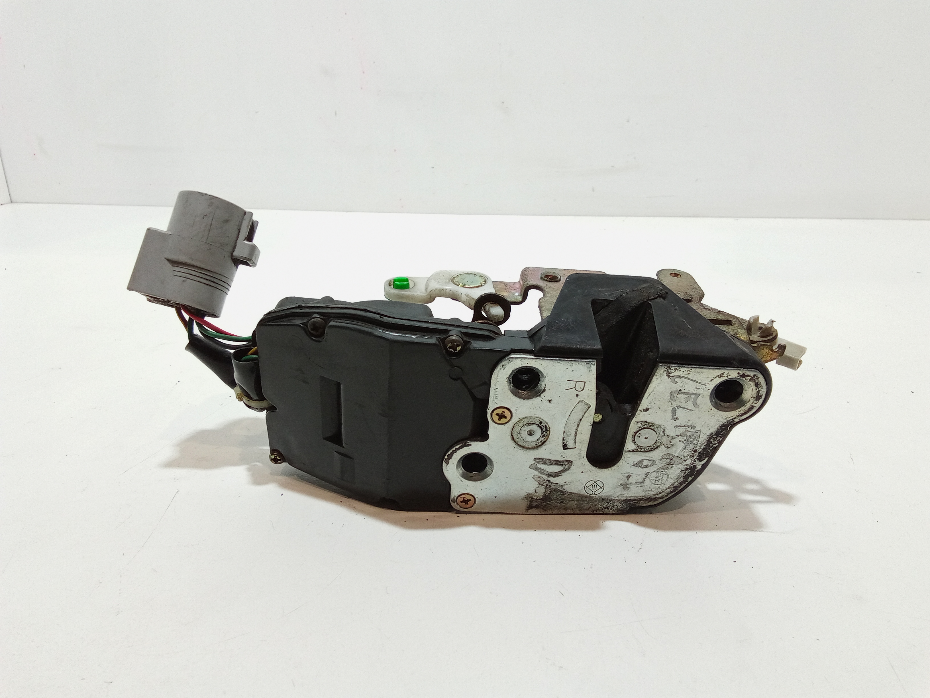 Serratura Anteriore Destra per Toyota Celica 1a serie (1993 - 1998)