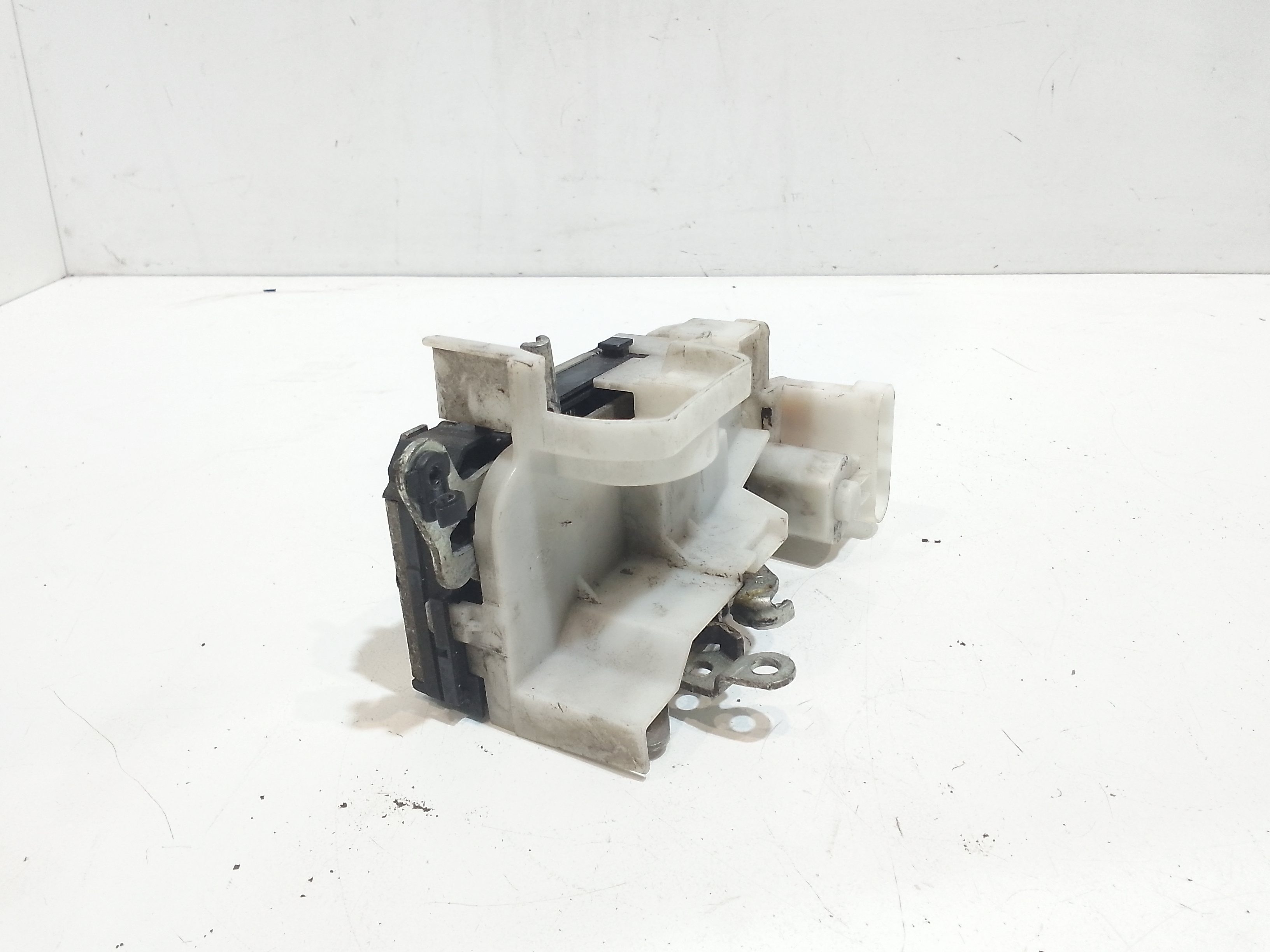 Serratura Anteriore Sinistra per Fiat Punto Berlina 3p 2 Serie (1999 - 2003)