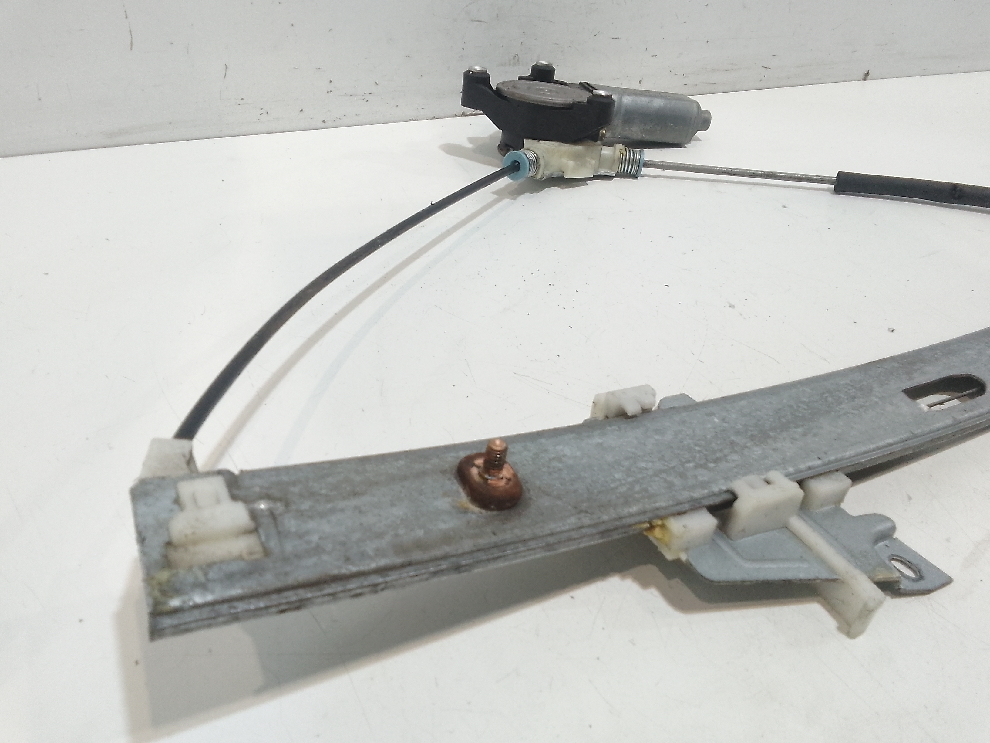 Cremagliera anteriore destra passeggero per Mazda Tribute (2000 - 2011)