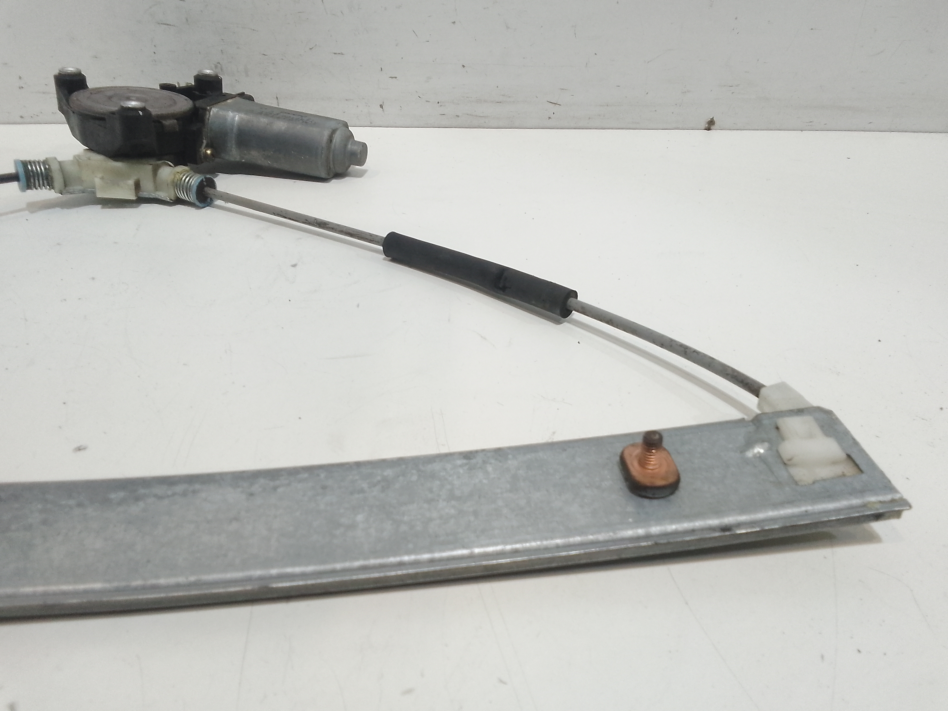 Cremagliera anteriore destra passeggero per Mazda Tribute (2000 - 2011)