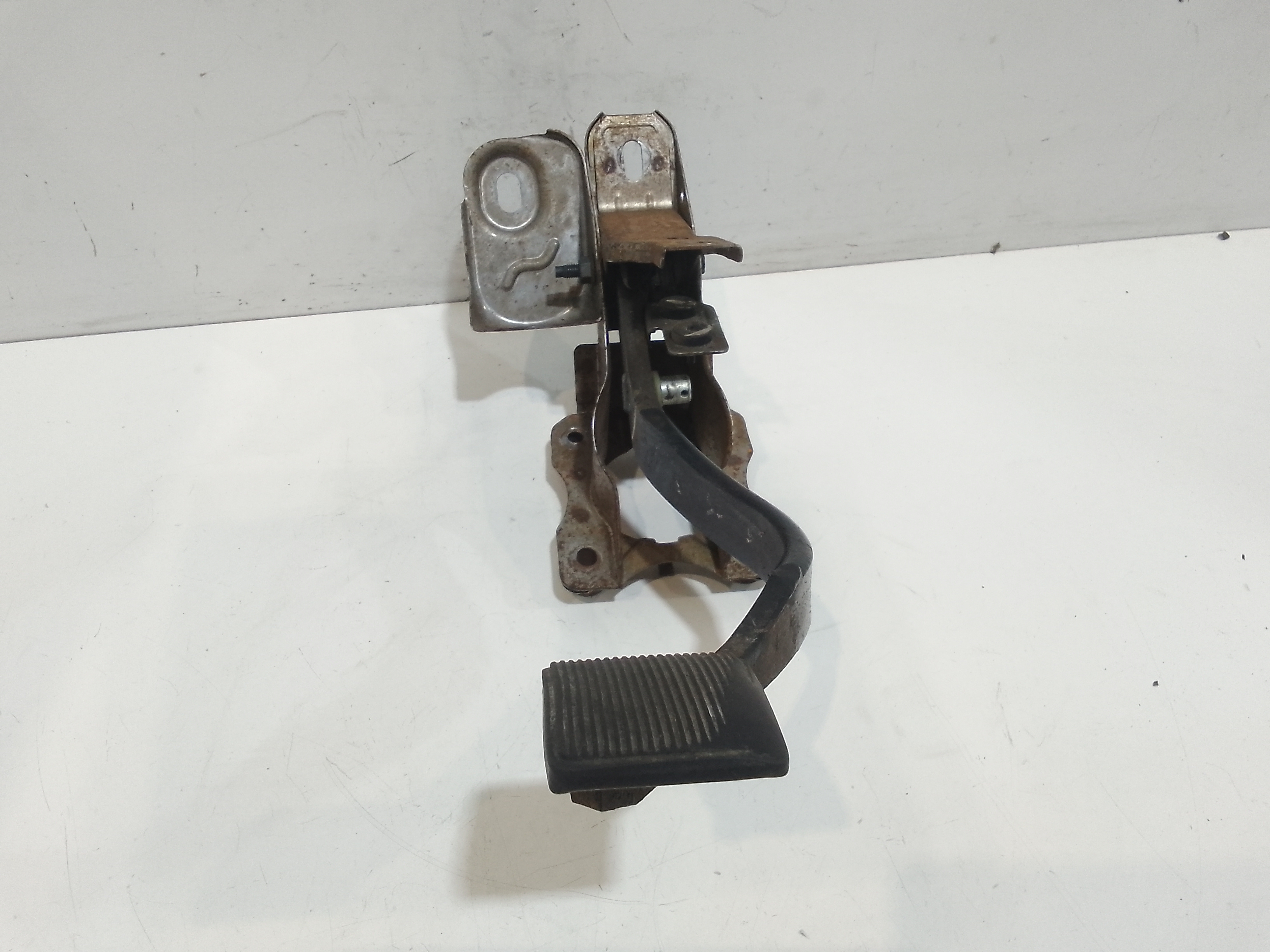 Pedale Freno per Mazda Tribute (2000 - 2011)