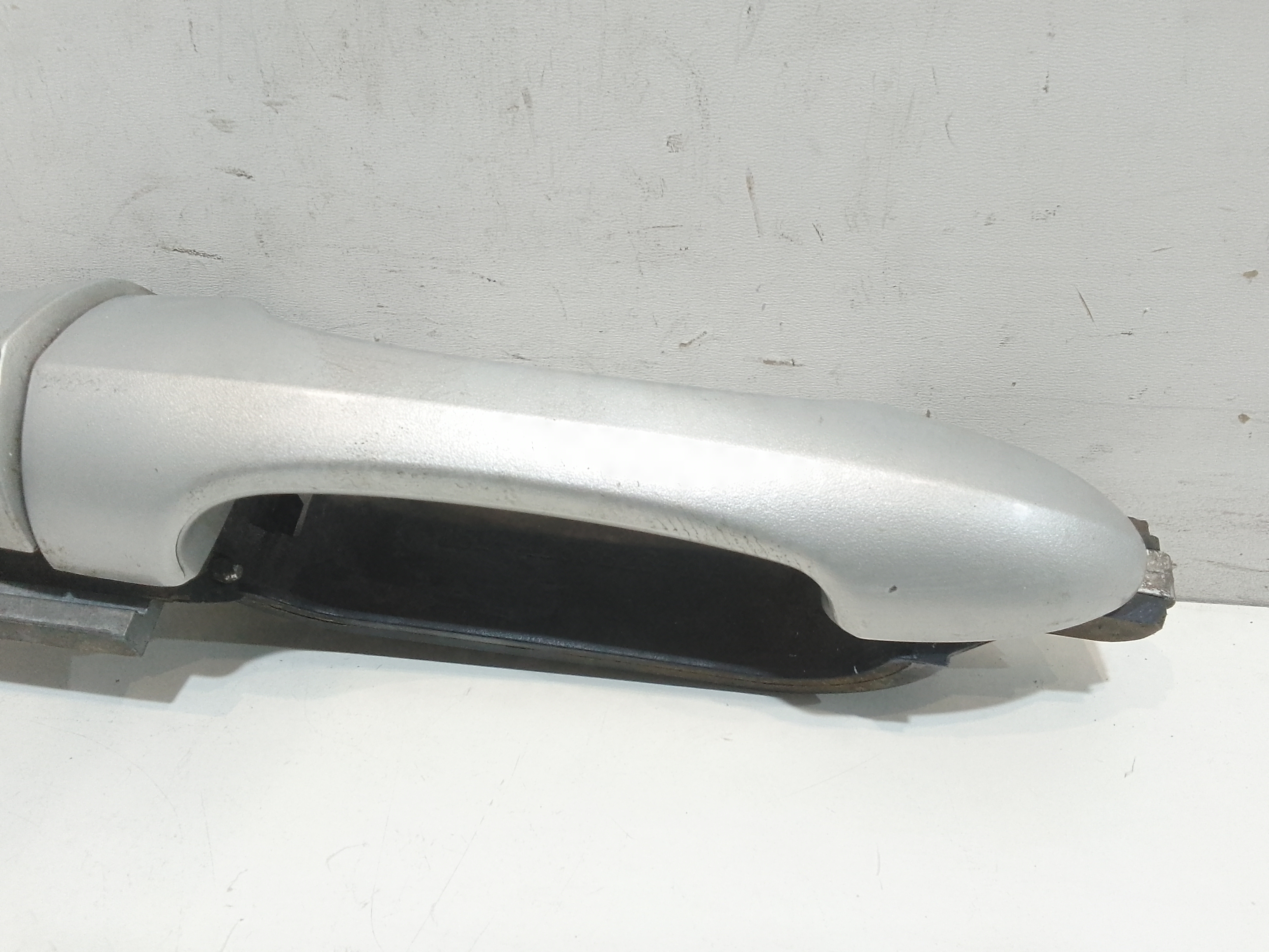 Maniglia esterna Posteriore Sinistra per Mazda Tribute (2000 - 2011)