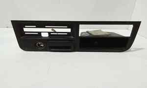 Modanatura Centrale Cruscotto per Hyundai H100 Serie (1996 - 2004)