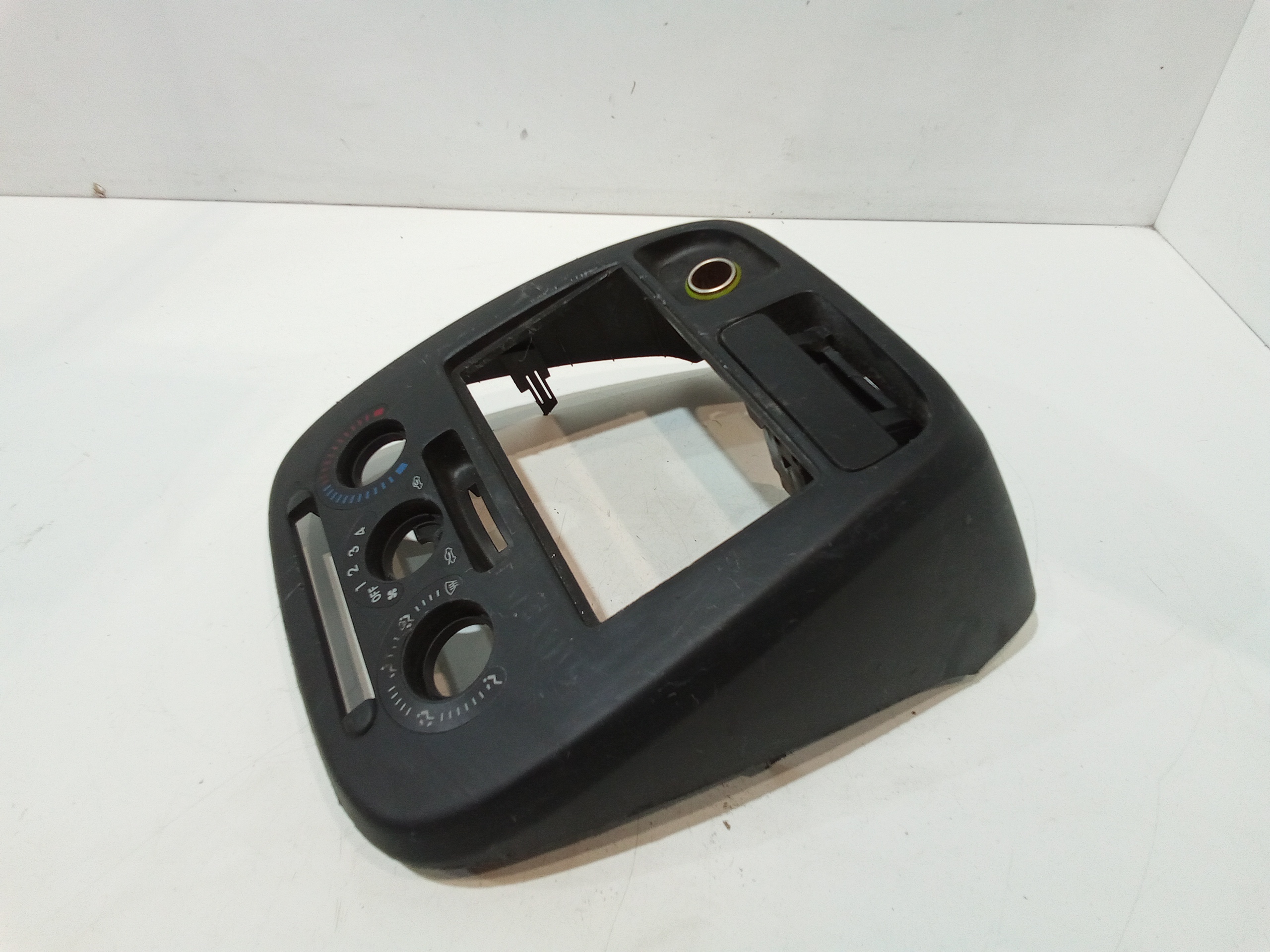 Modanatura Centrale Cruscotto per Daihatsu Cuore 1 Serie (2003 - 2007)