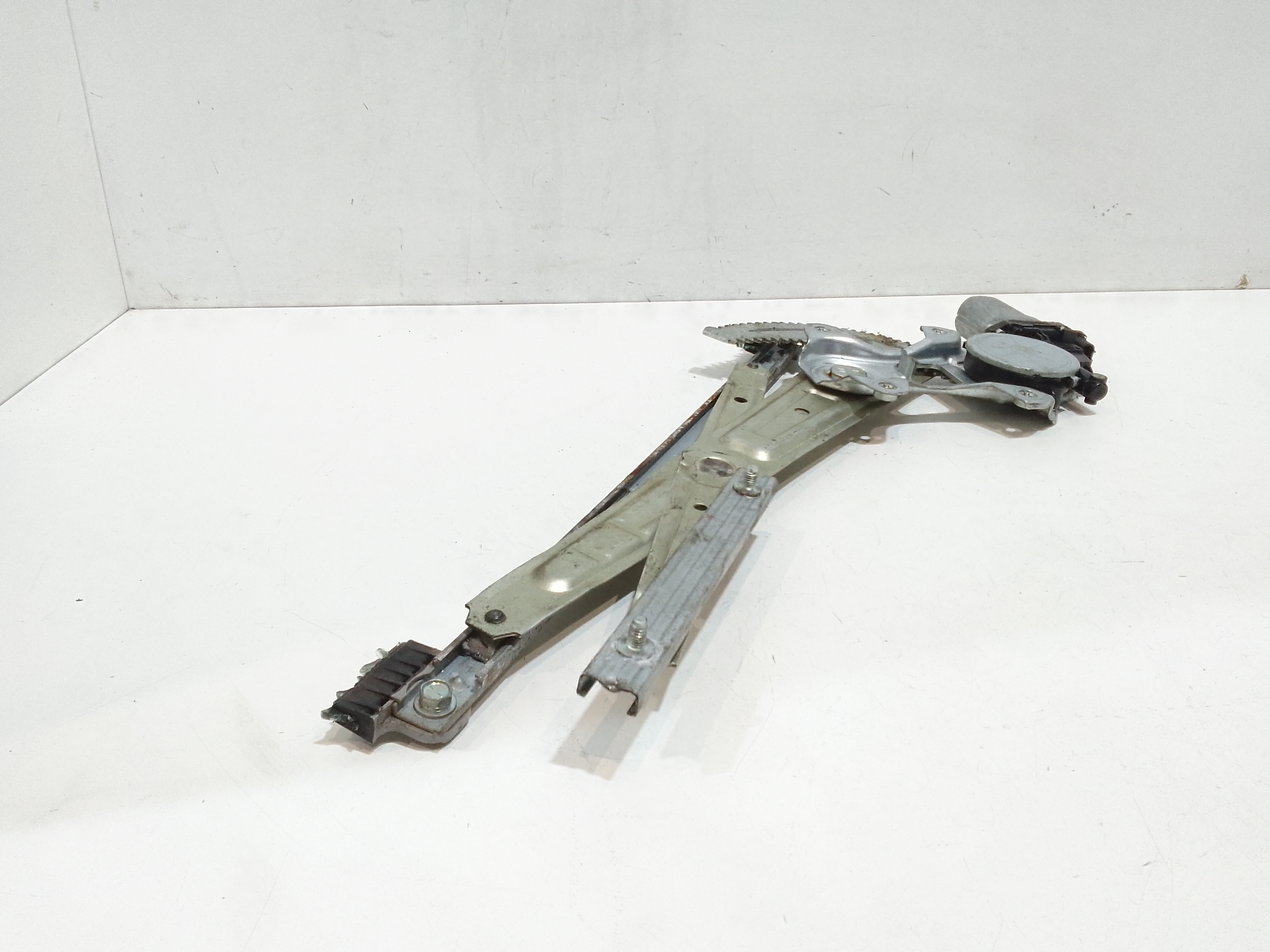 Cremagliera anteriore sinistra Guida per Daihatsu Sirion 2 Serie (2005 - In produzione)