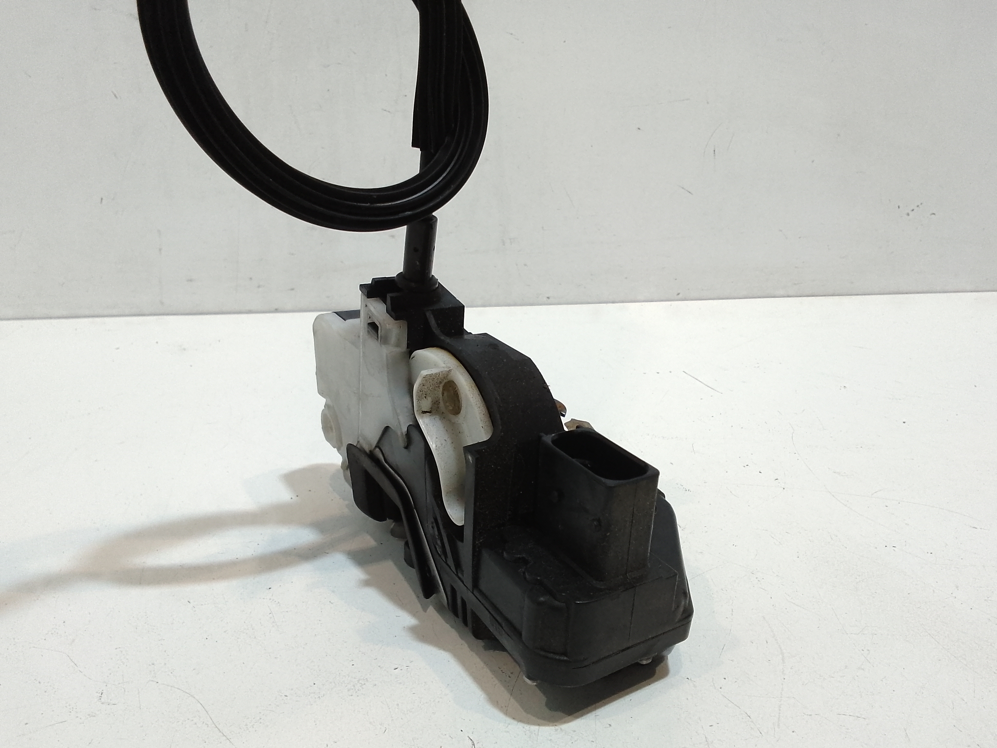 Serratura Anteriore Destra per Chevrolet Cruze Berlina (2009 - In produzione)