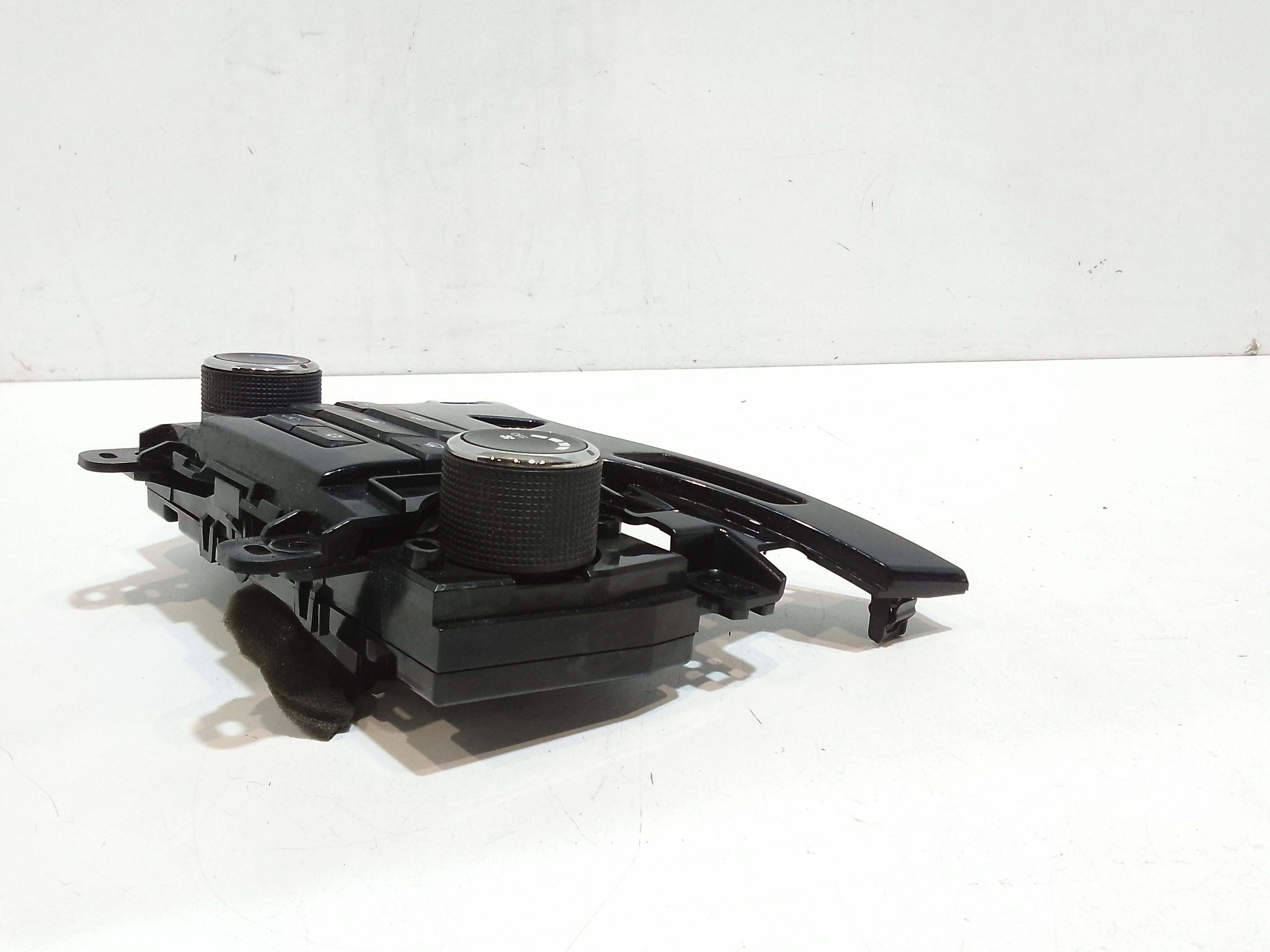 Comandi Clima per Chevrolet Cruze Berlina (2009 - In produzione)