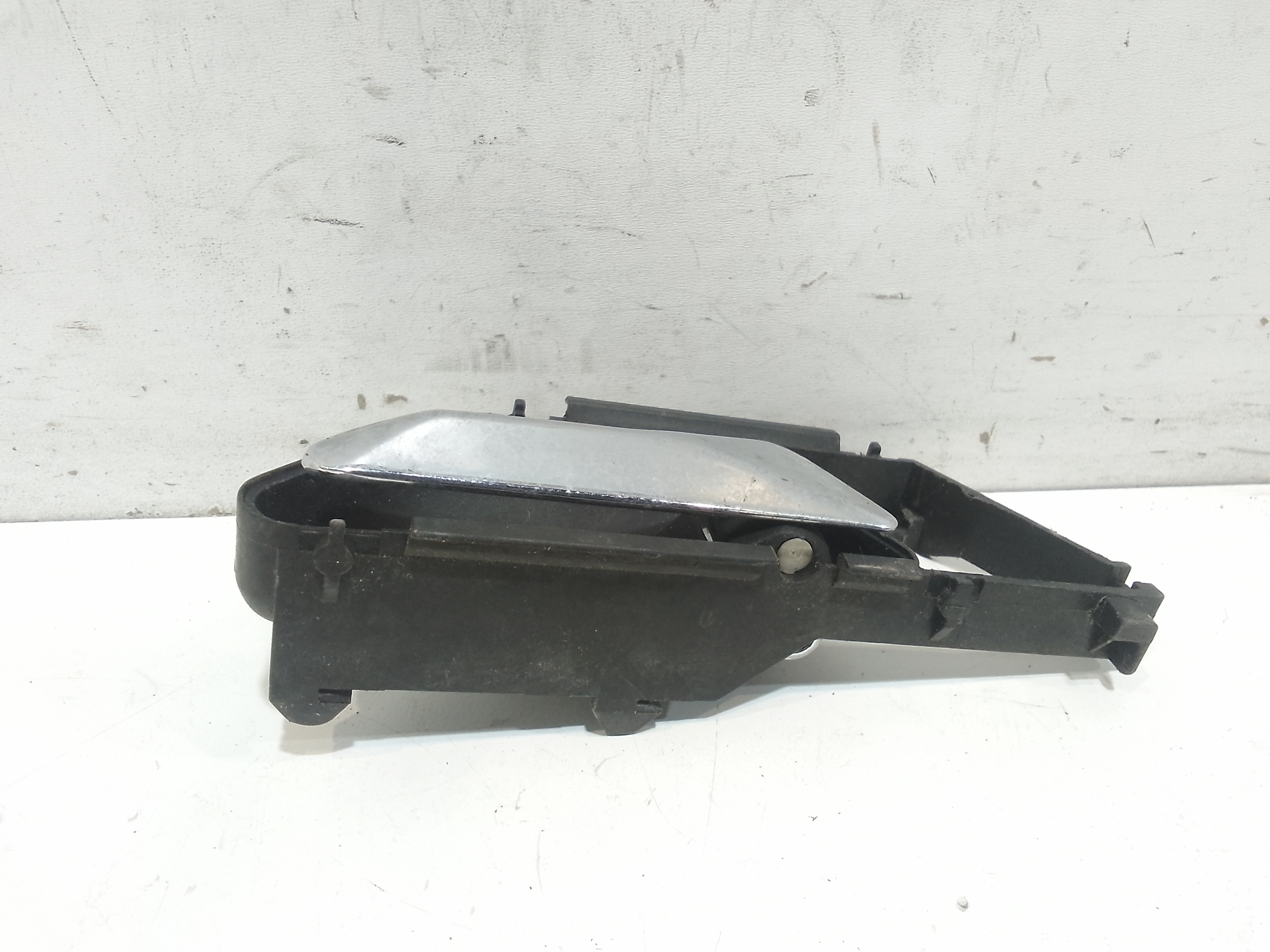 Maniglia interna Posteriore Destra per Mercedes Classe E W124 (1993 - 1997)