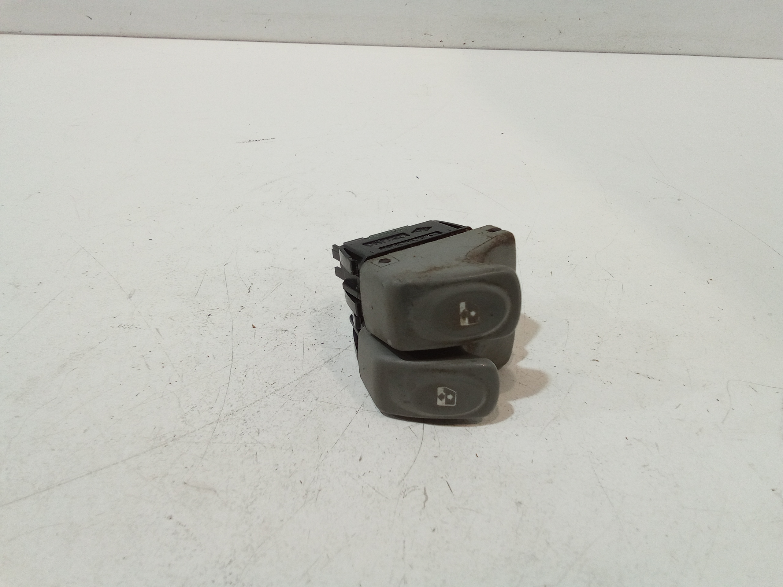 Pulsantiera anteriore sinistra Guida per Renault Twingo I Serie (98>00) (1998 - 2000)