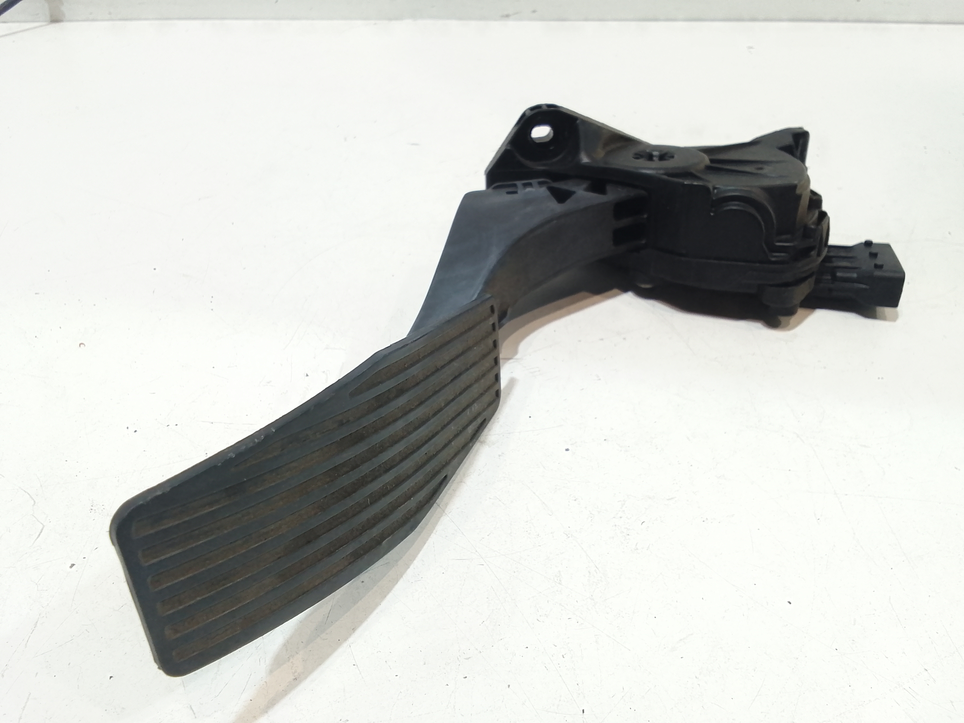 Pedale acceleratore per Chevrolet Cruze Berlina (2009 - In produzione)