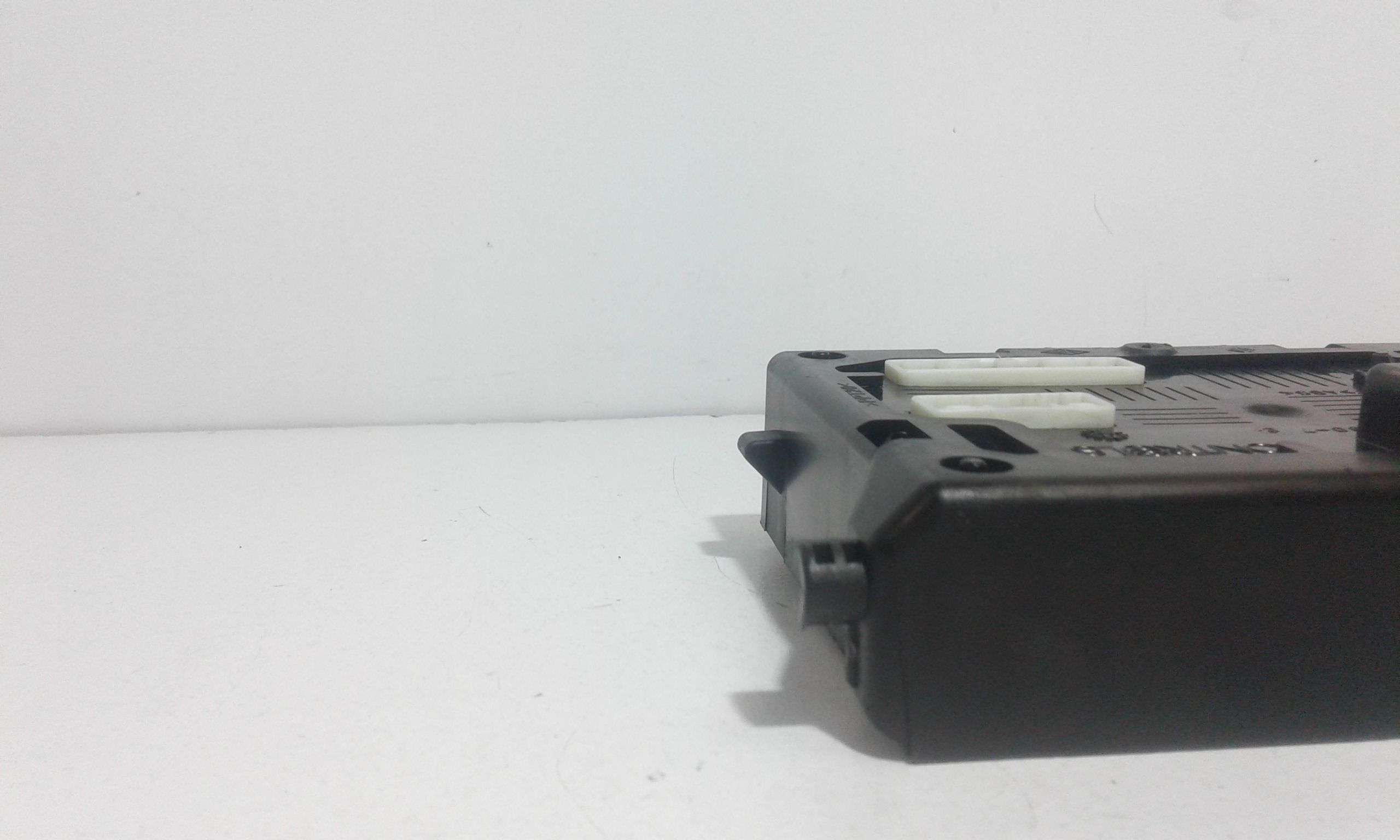 Body Computer RENAULT Clio Serie Restyling (01>10)