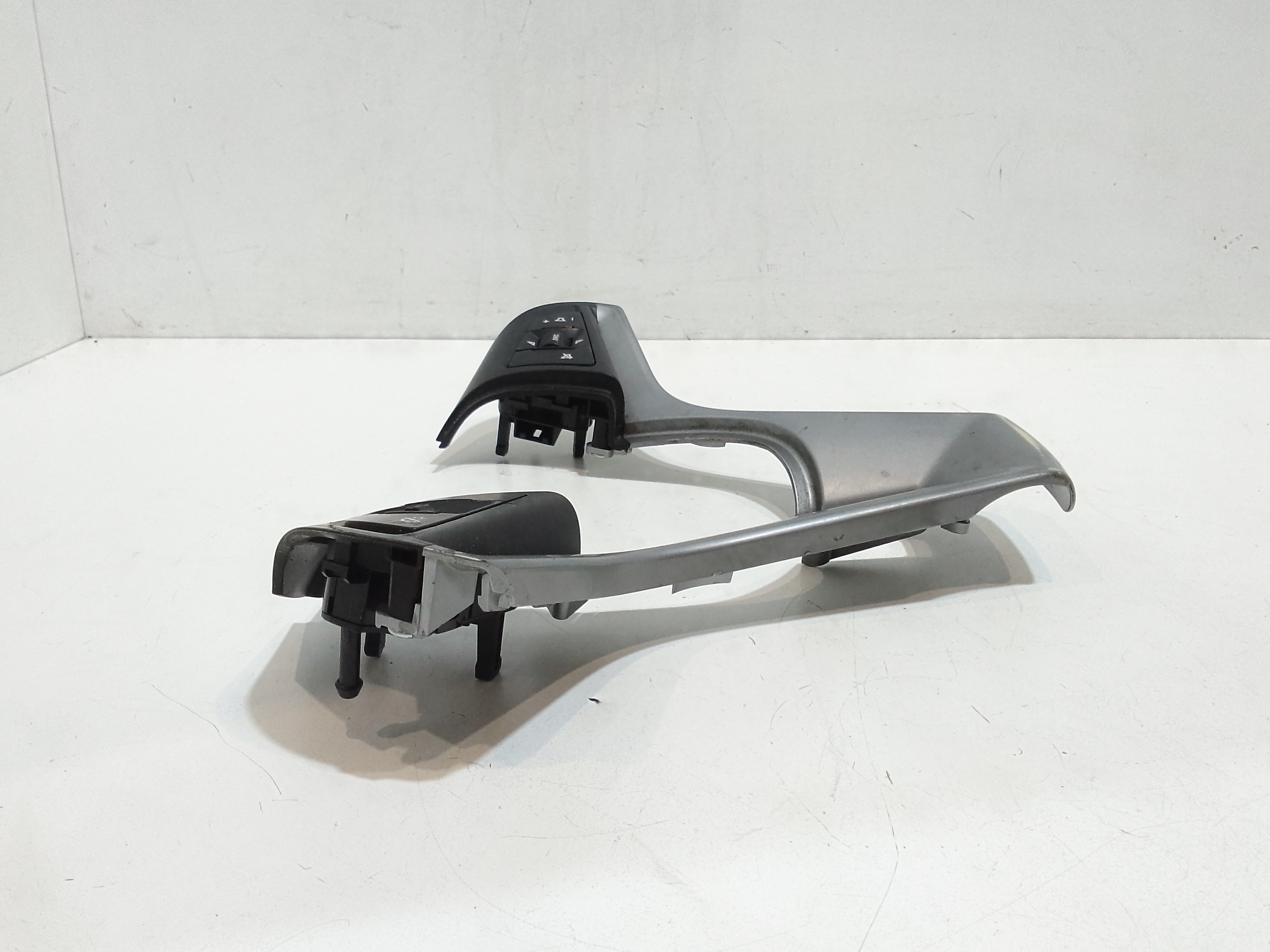 Comandi al volante multifunzione per Chevrolet Cruze Berlina (2009 - In produzione)