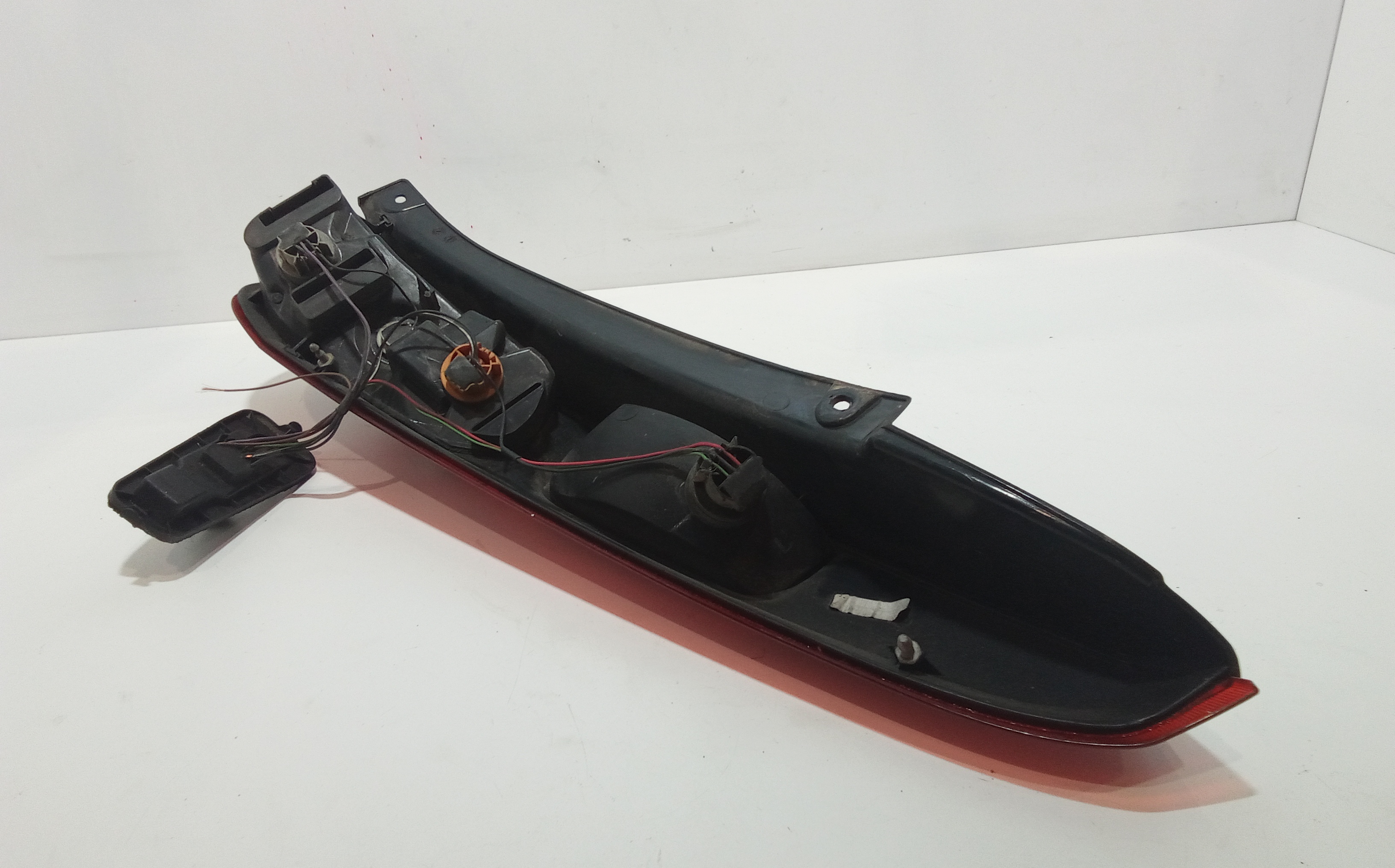 Stop fanale Posteriore sinistro lato Guida per Ford Fiesta 5 Serie (2005 - 2008)