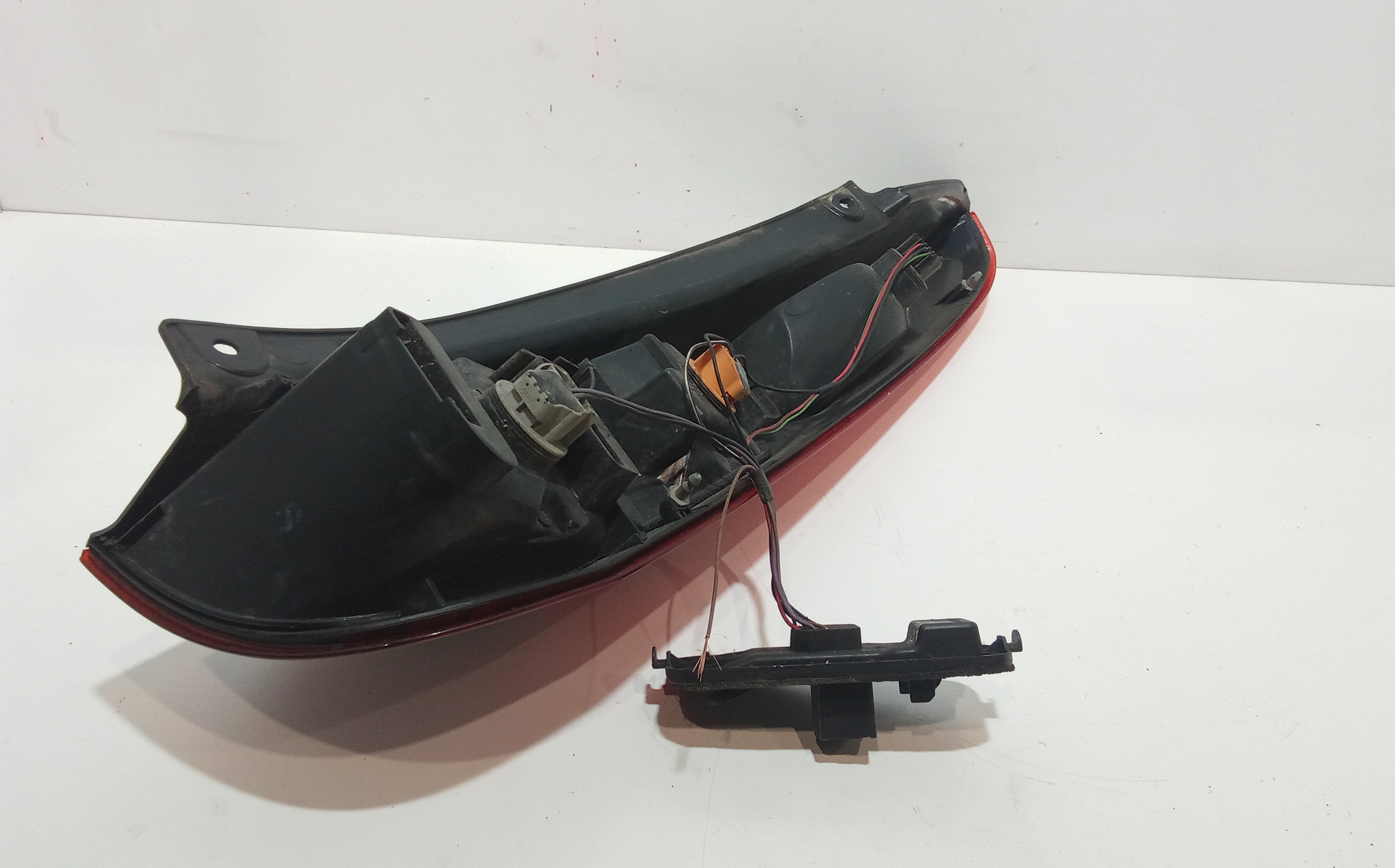 Stop fanale Posteriore sinistro lato Guida per Ford Fiesta 5 Serie (2005 - 2008)