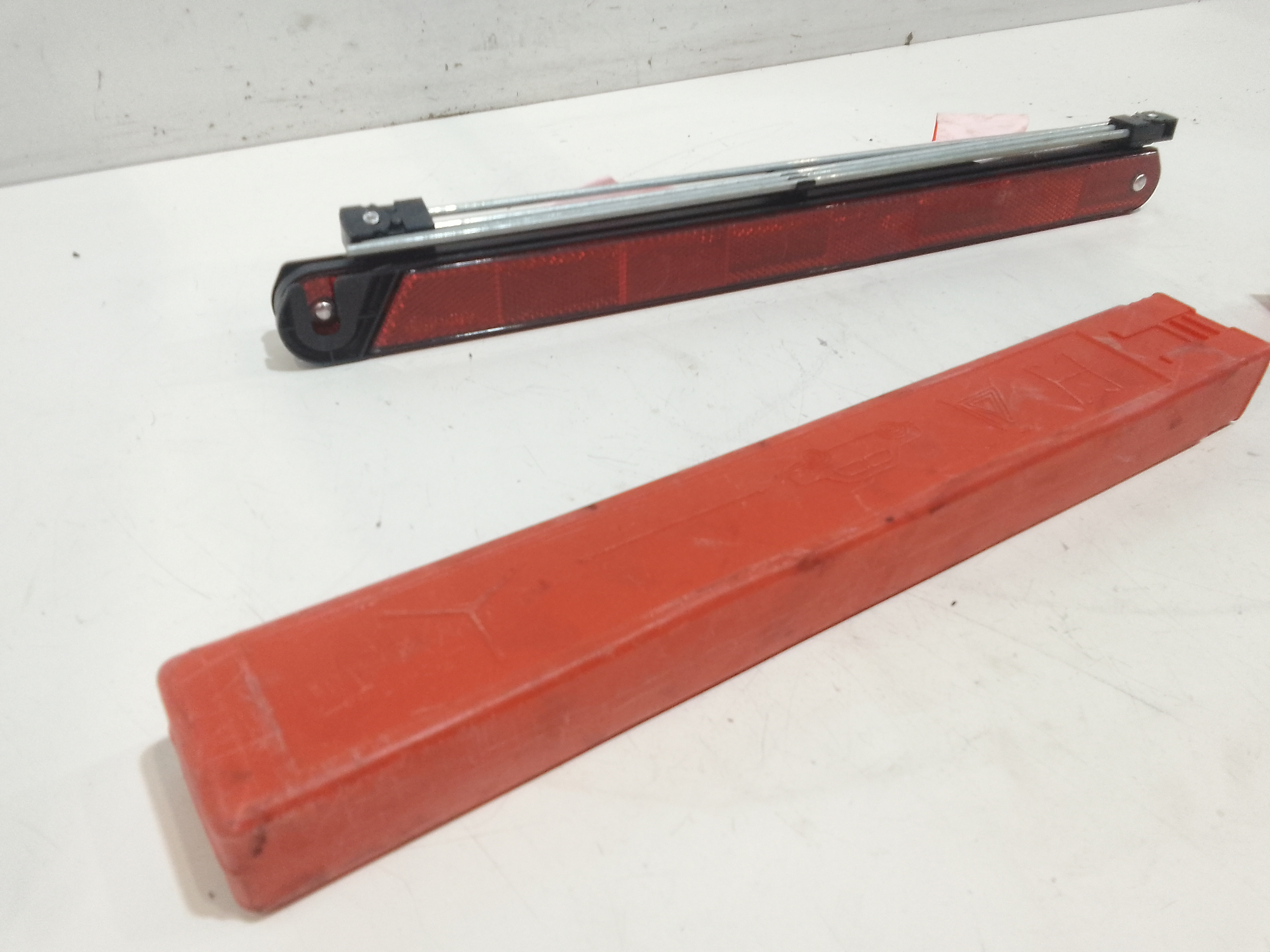 Triangolo di emergenza per Fiat Stilo Berlina 5p (2001 - 2010)