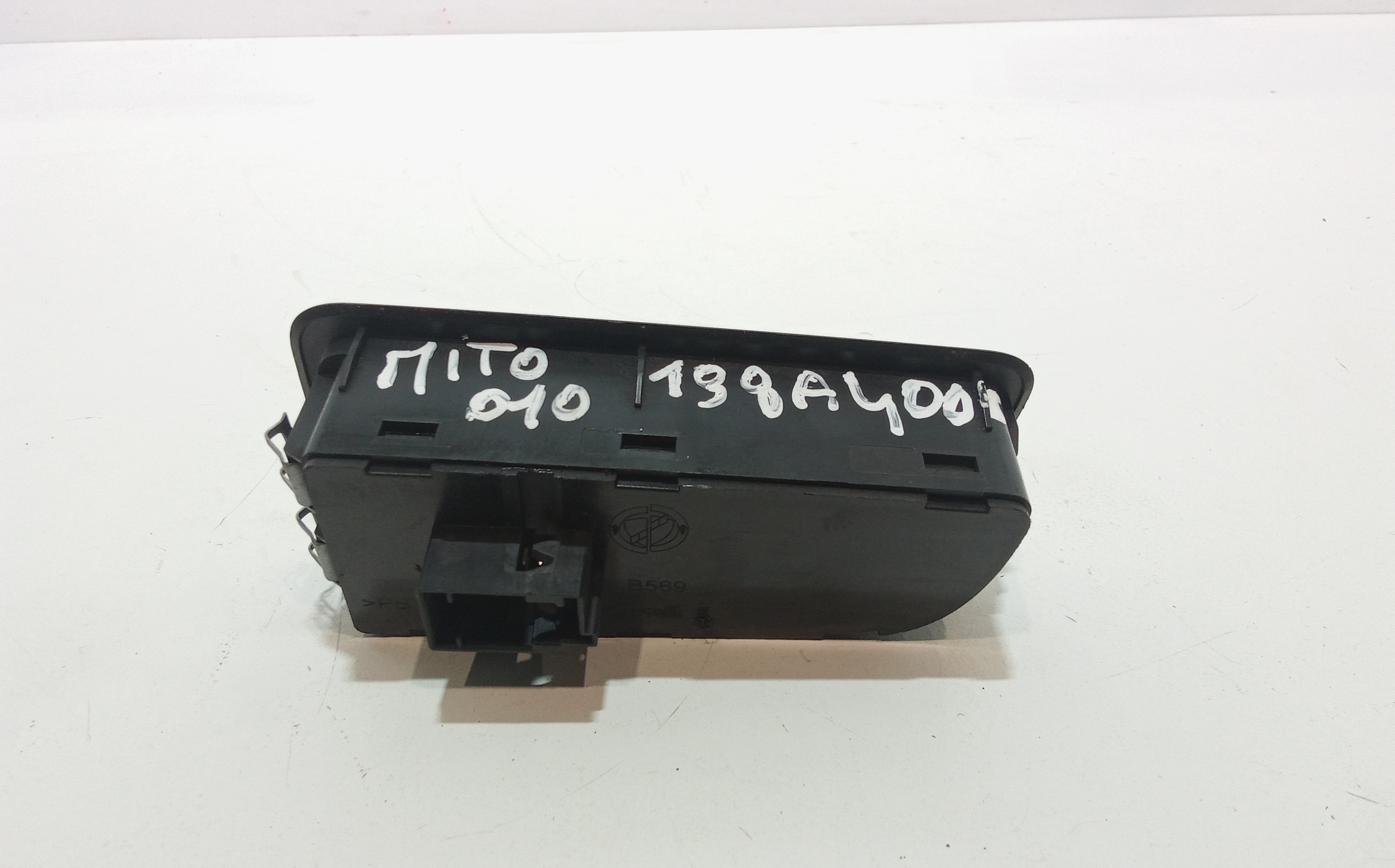 Interruttore comando luci per Alfa Romeo Mito Serie (955_) (08>) (2008 - In produzione)