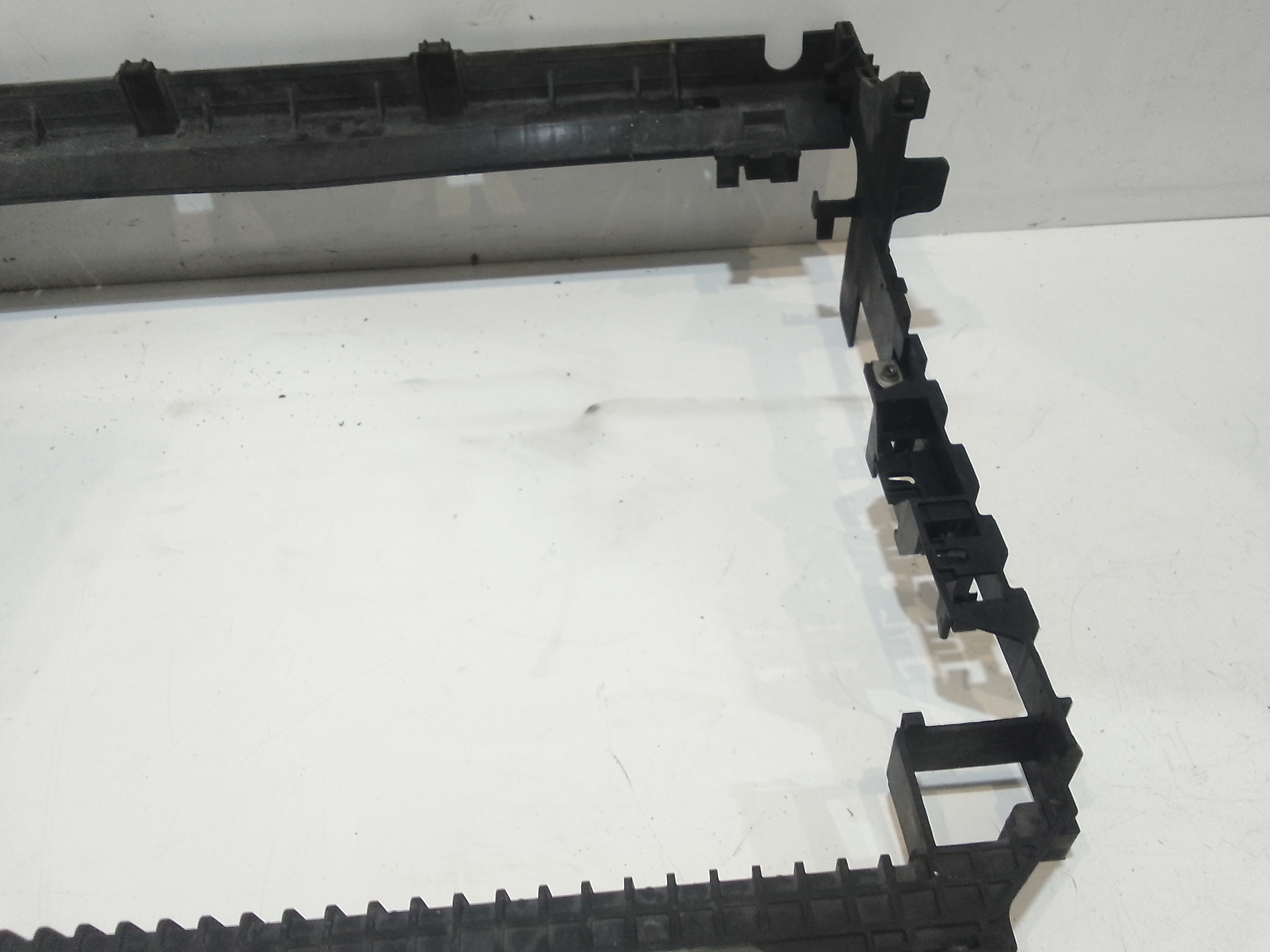 Convogliatore per Jaguar F-pace Serie (16>) (2016 - In produzione)