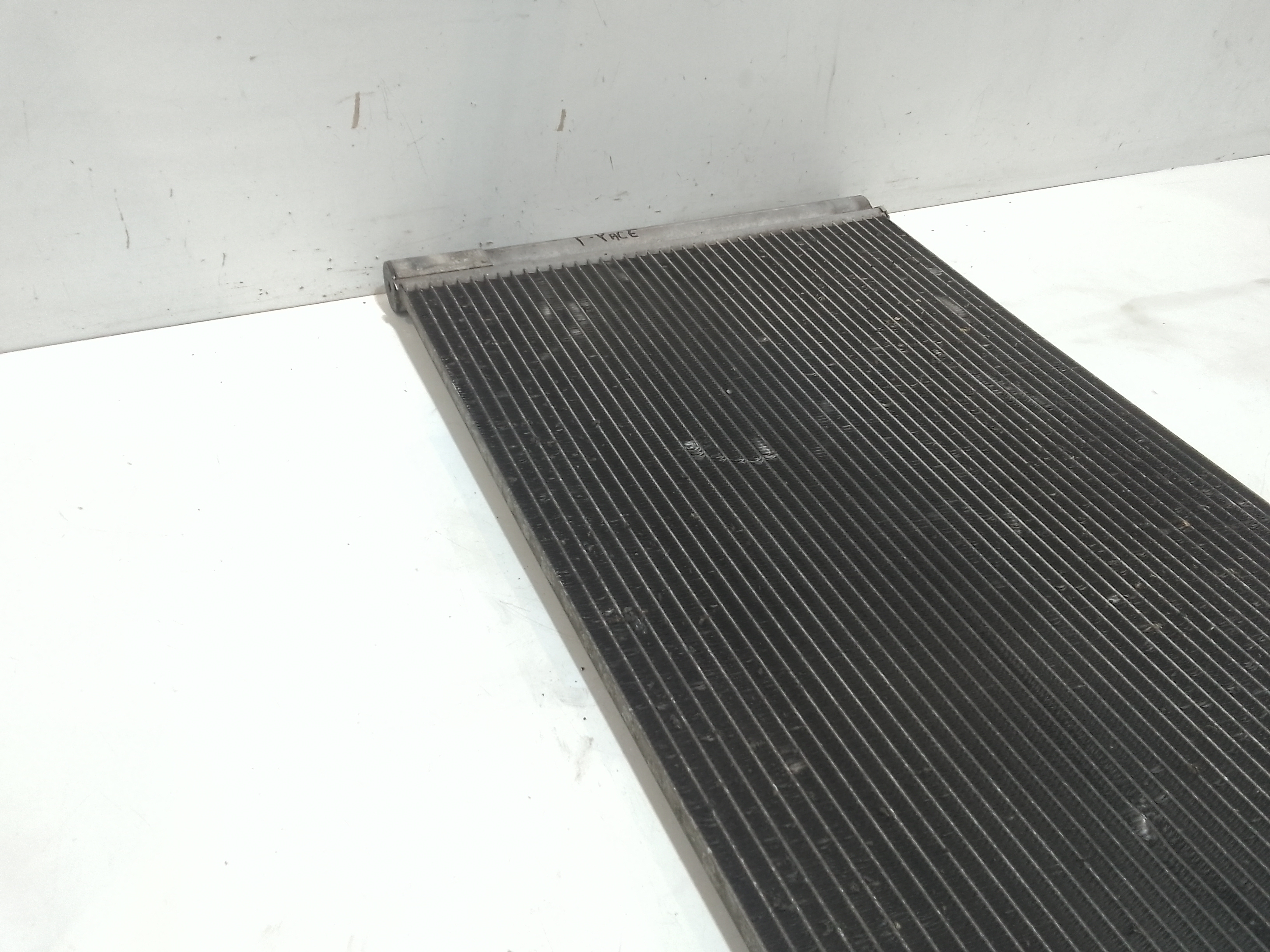 Radiatore A/C per Jaguar F-pace Serie (16>) (2016 - In produzione)