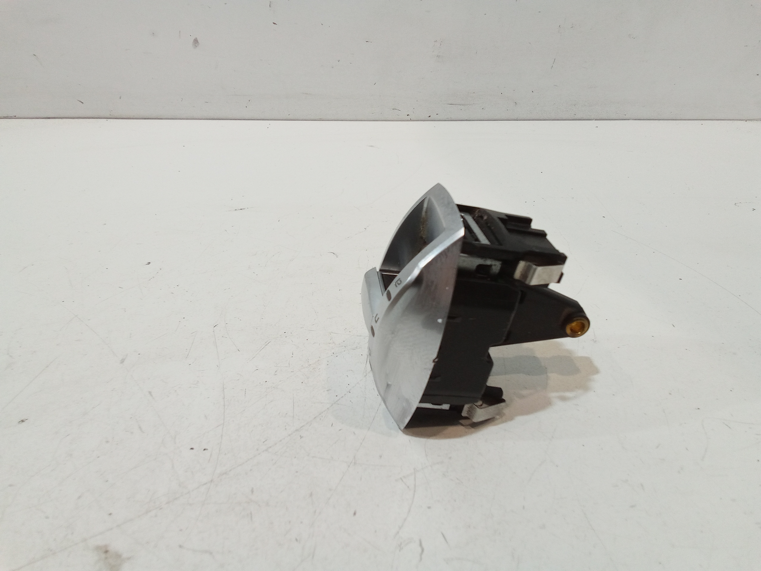 Pulsantiera apertura tetto per Alfa Romeo Mito Serie (955_) (08>) (2008 - In produzione)