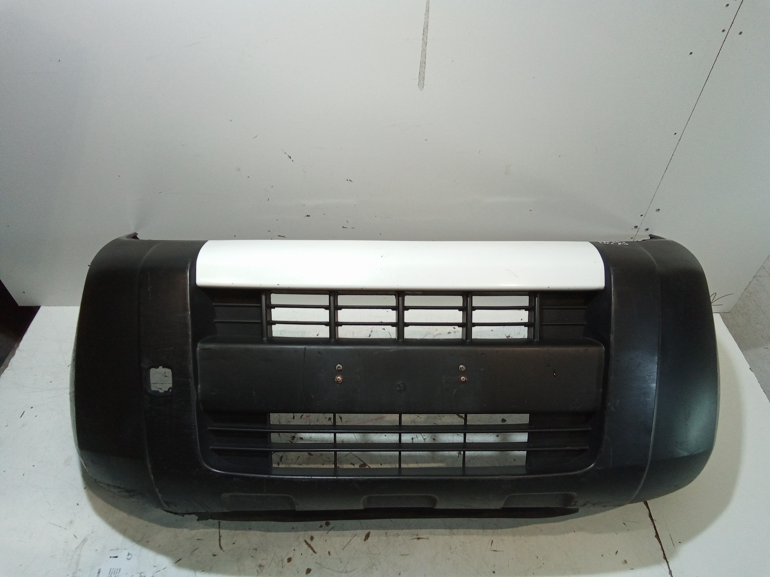 Paraurti Anteriore Completo per Peugeot Bipper 1 Serie (2007 - In produzione)