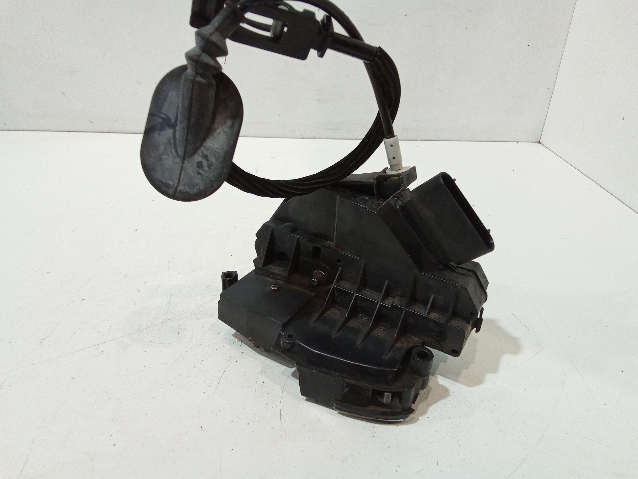 Serratura Anteriore Destra per Ford Fiesta 6 Serie (2008 - 2017)