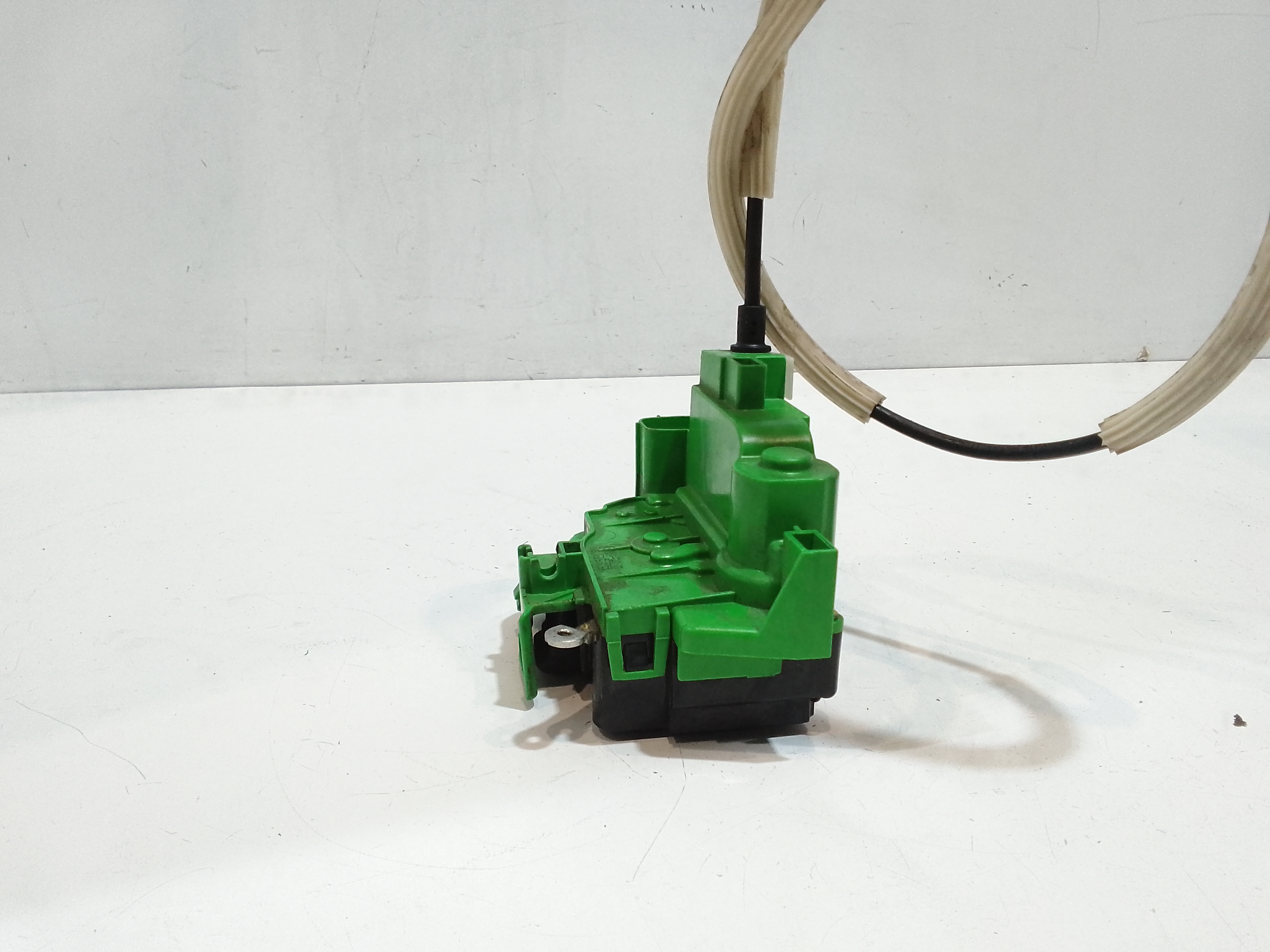 Serratura Anteriore Destra per Alfa Romeo Mito Serie (955_) (08>) (2008 - In produzione)