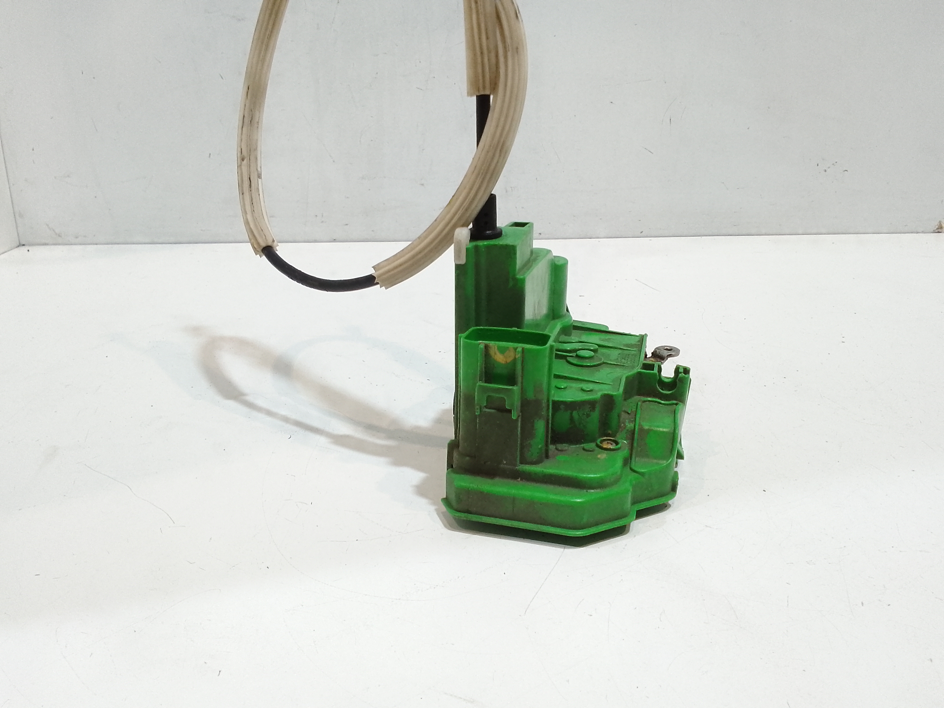 Serratura Anteriore Destra per Alfa Romeo Mito Serie (955_) (08>) (2008 - In produzione)