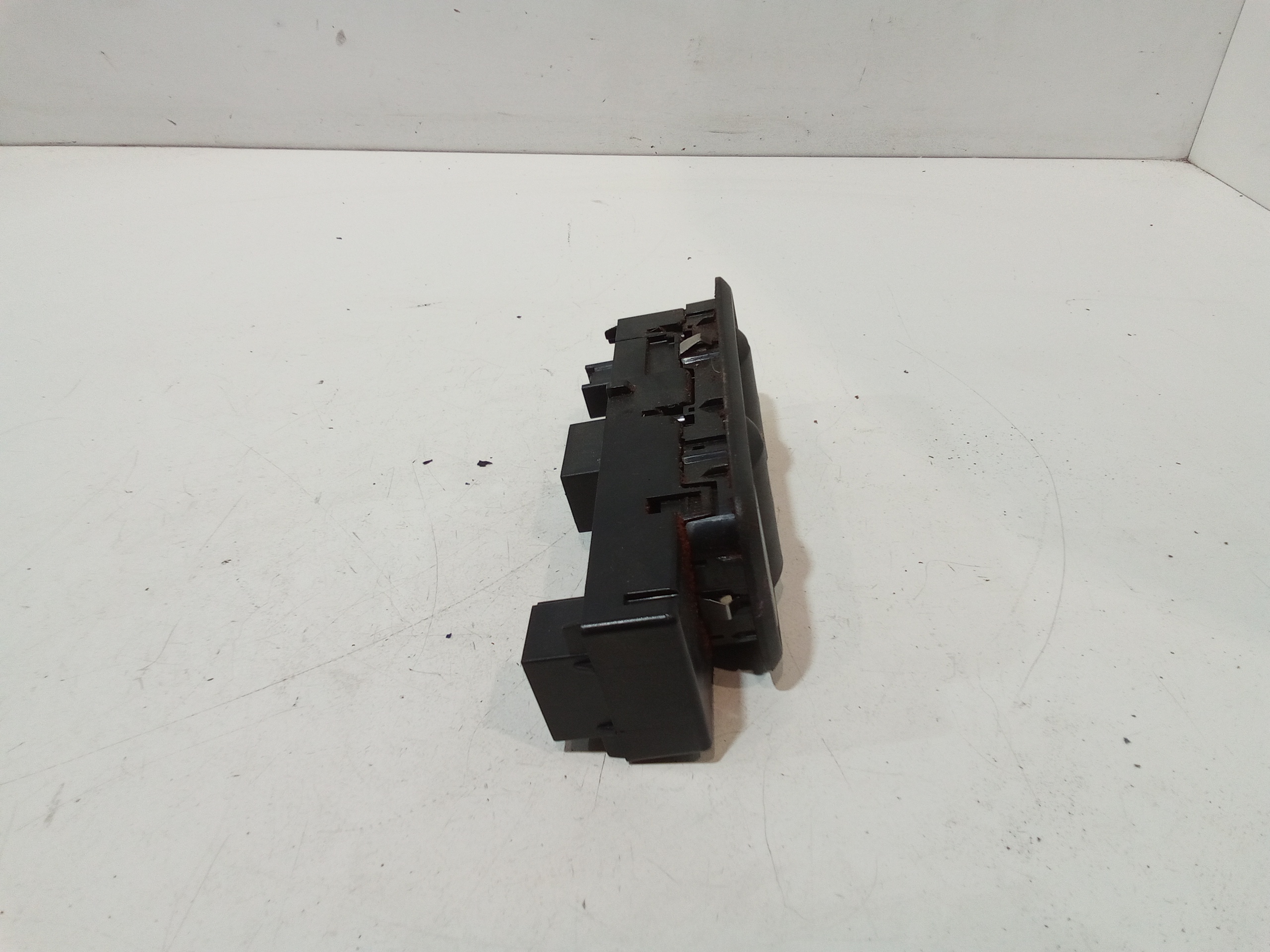 Pulsantiera anteriore sinistra Guida per Ford Fiesta 6 Serie (2008 - 2017)