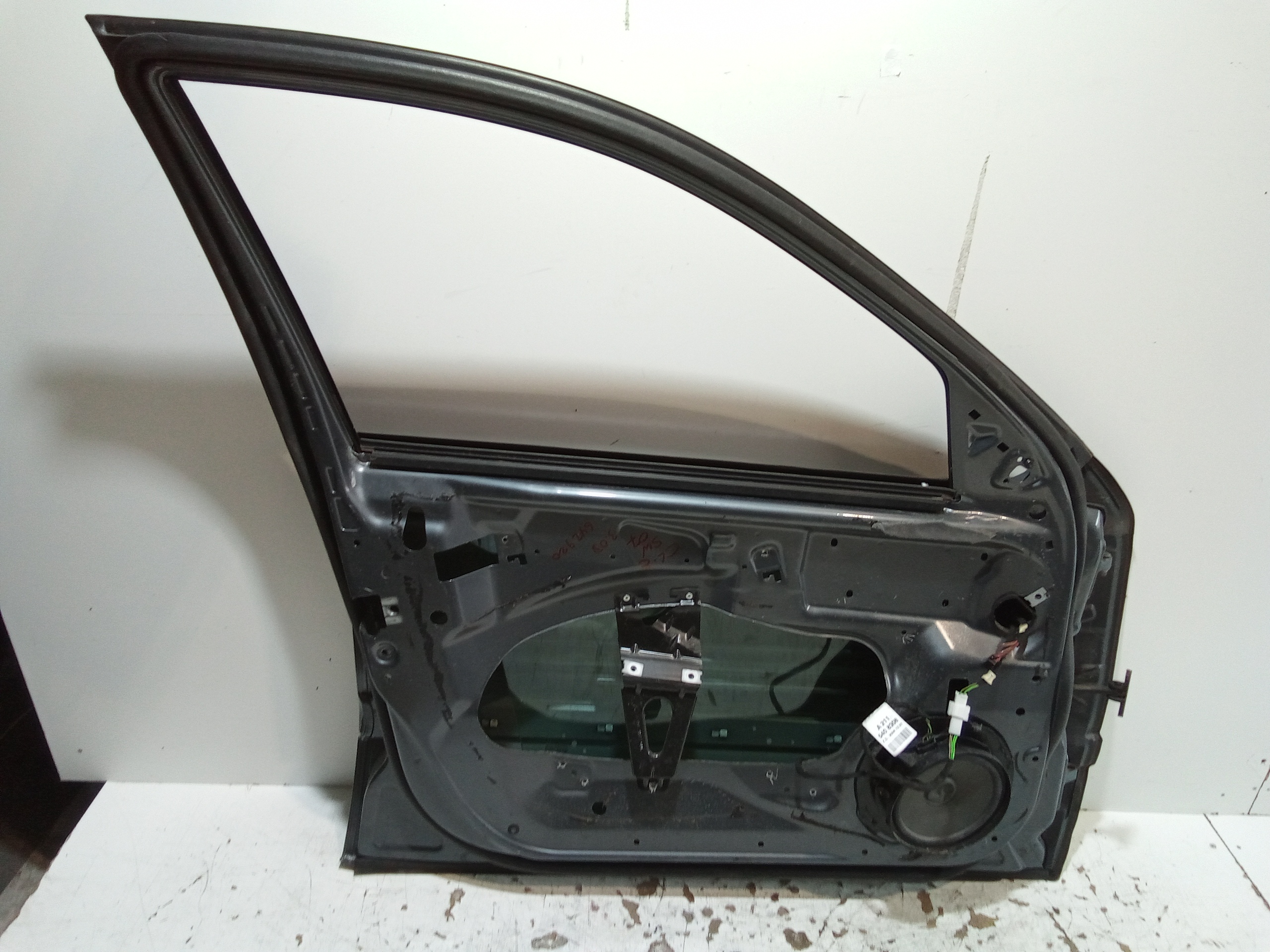 Portiera Anteriore Sinistra per Mercedes Classe E Berlina W211 (2002 - 2007)