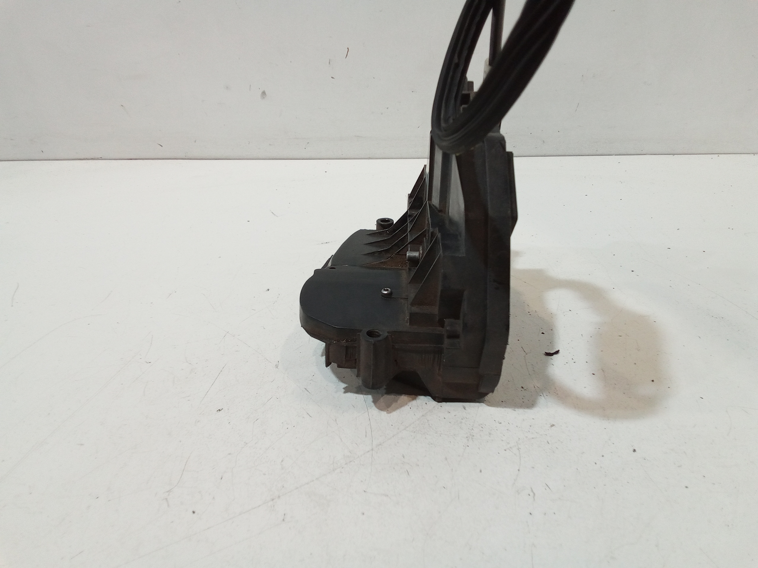 Serratura Anteriore Sinistra per Ford Fiesta 6 Serie (2008 - 2017)