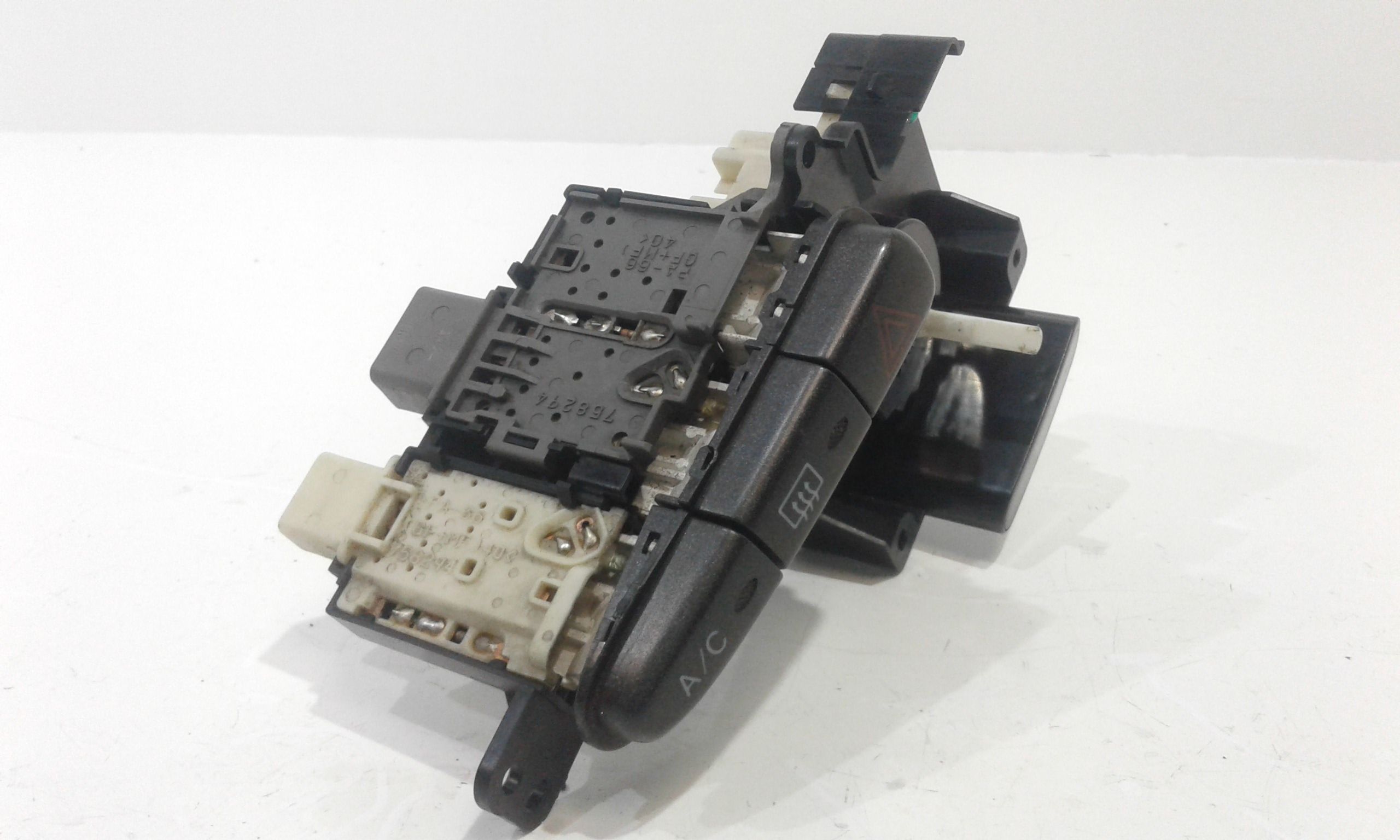 Pulsante luci di emergenza TOYOTA Yaris 1 Serie